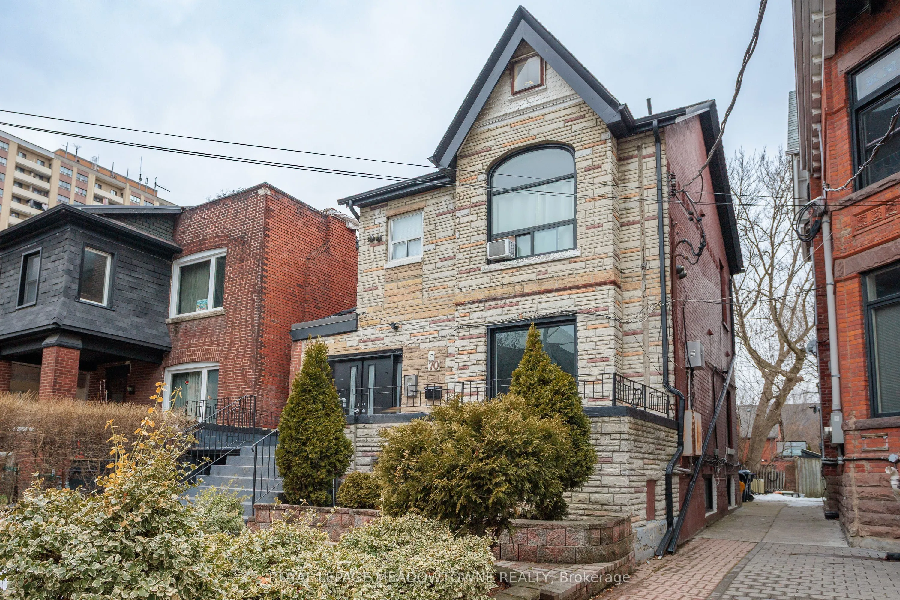 Property For Sale | W13102032