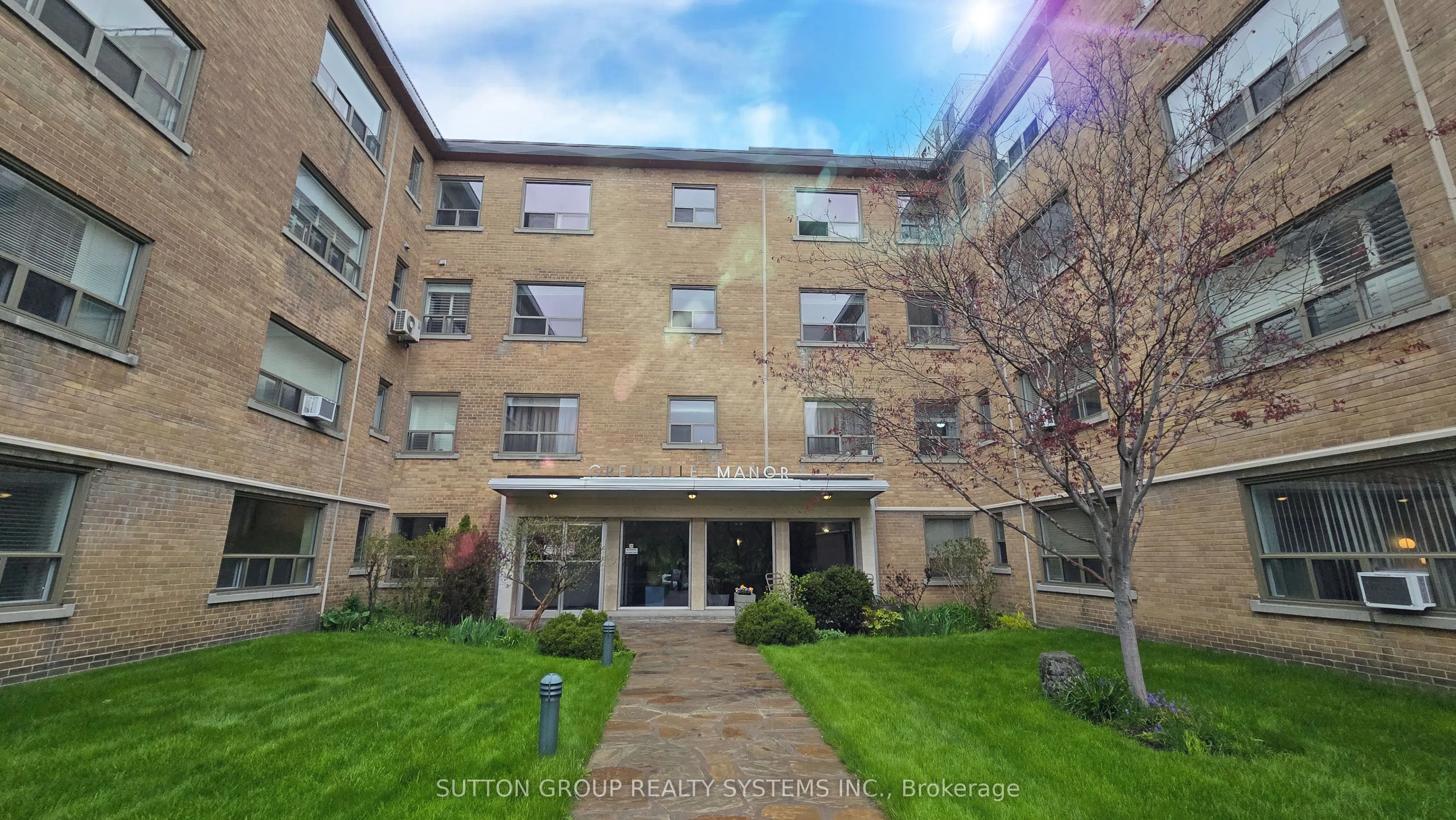 Property For Sale | W13102044