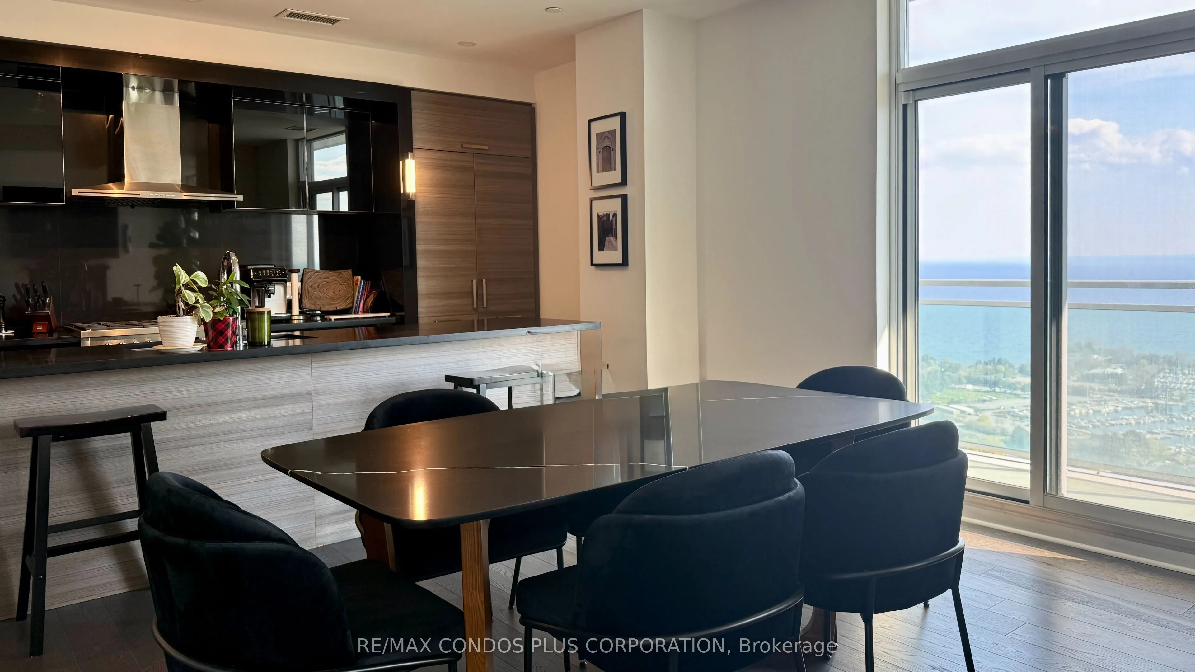 Property For Sale | W13102064