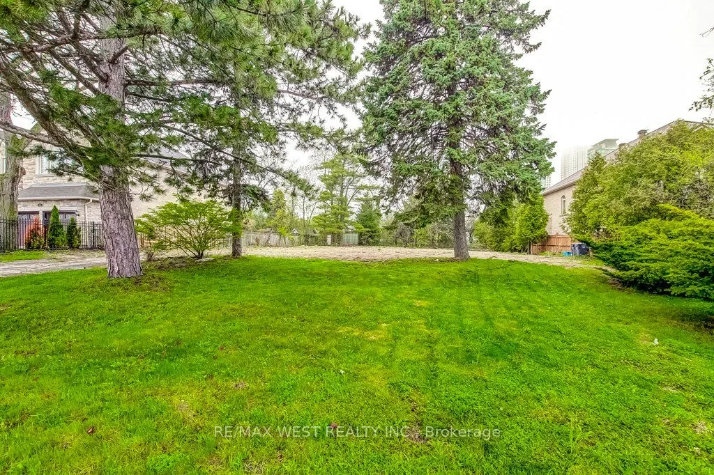 Vacant Land For Sale | W13103388