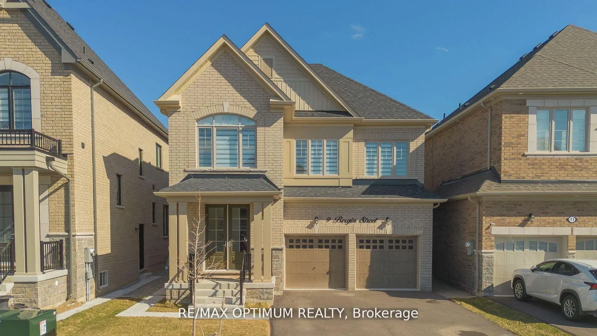 Detached Home For Sale | W13103656