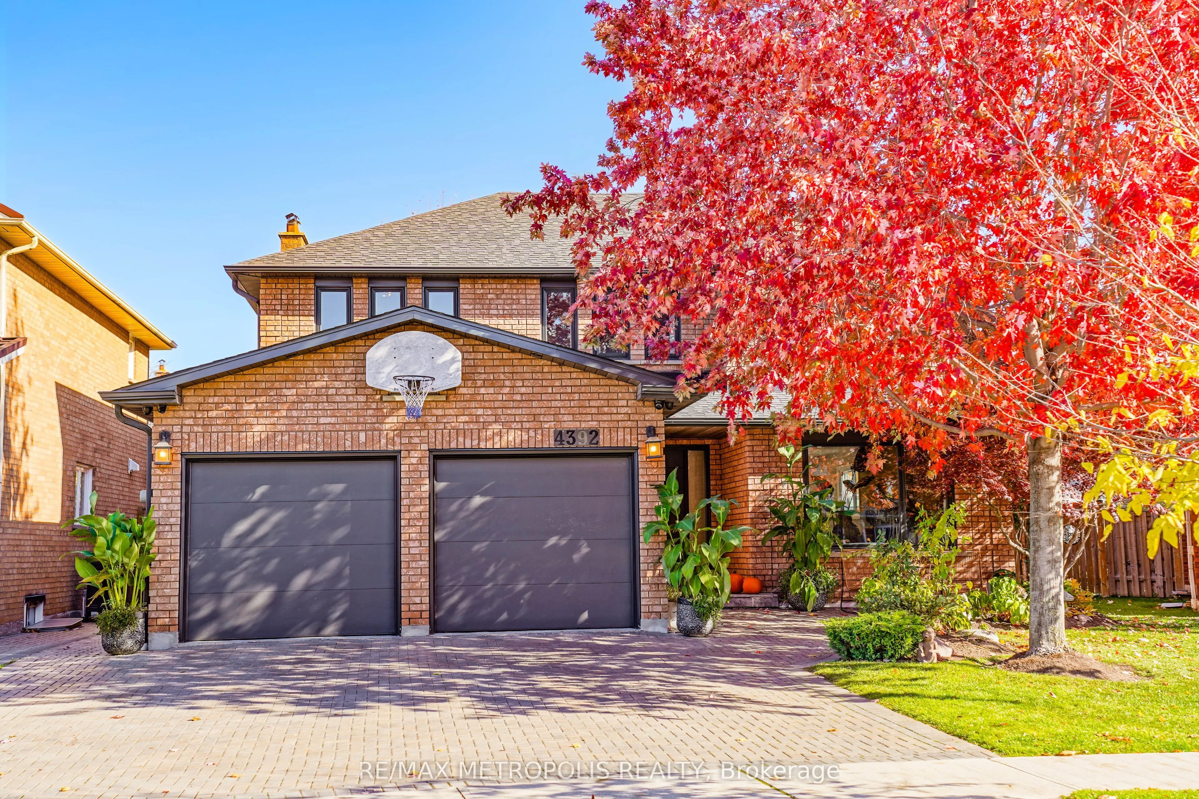 Detached Home For Sale | W13103940