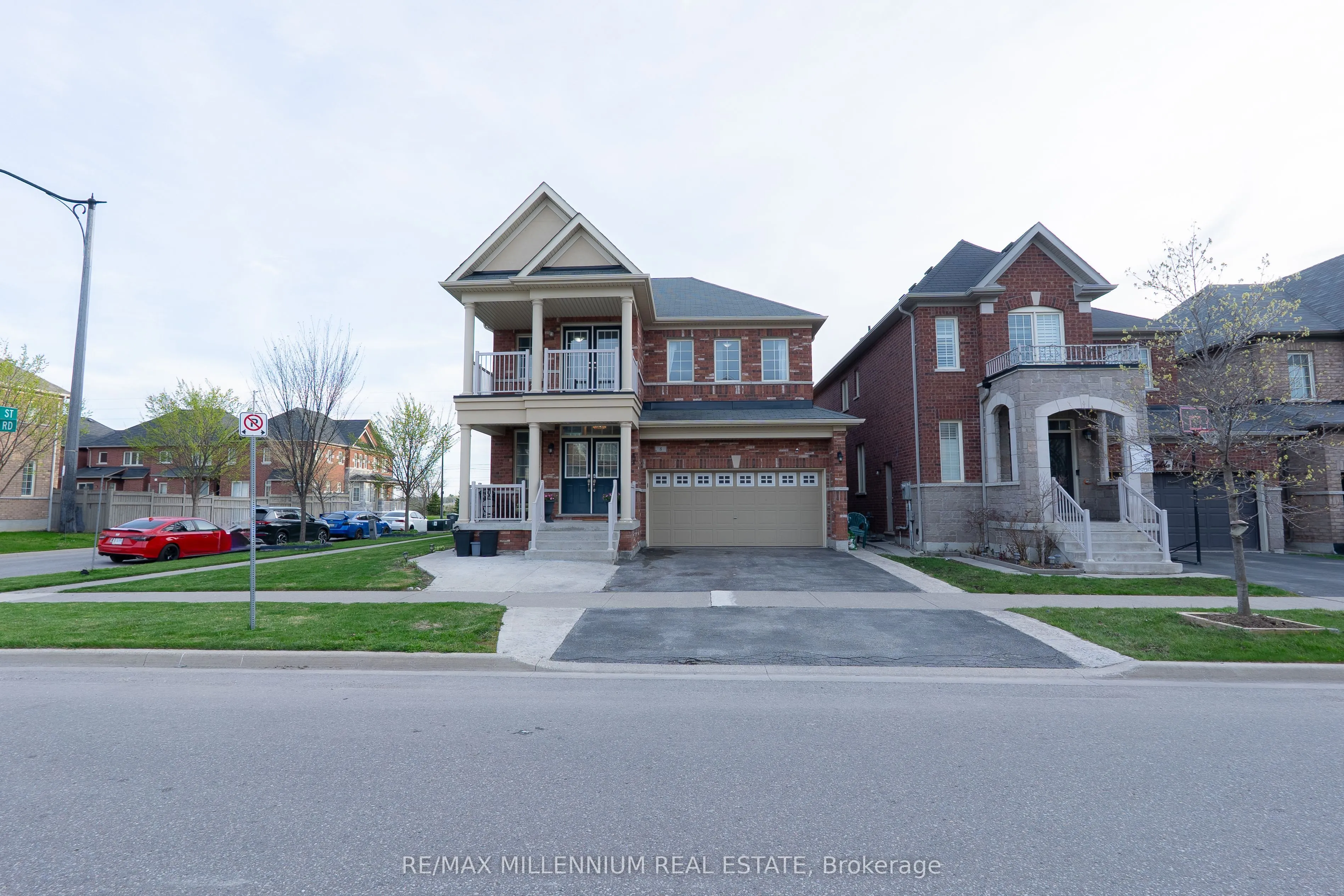 Detached Home For Sale | W13105188