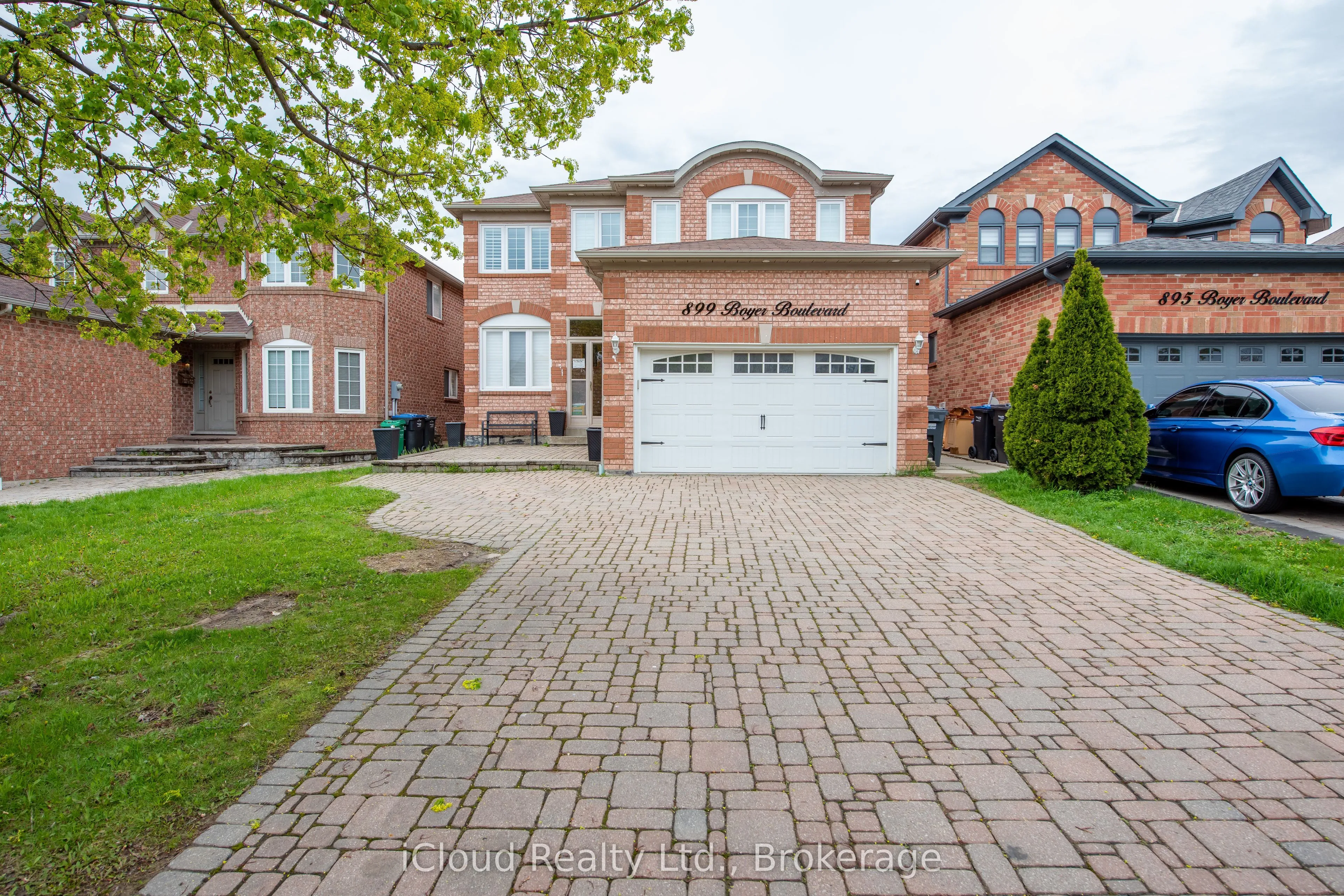 Detached Home For Lease | W13105314