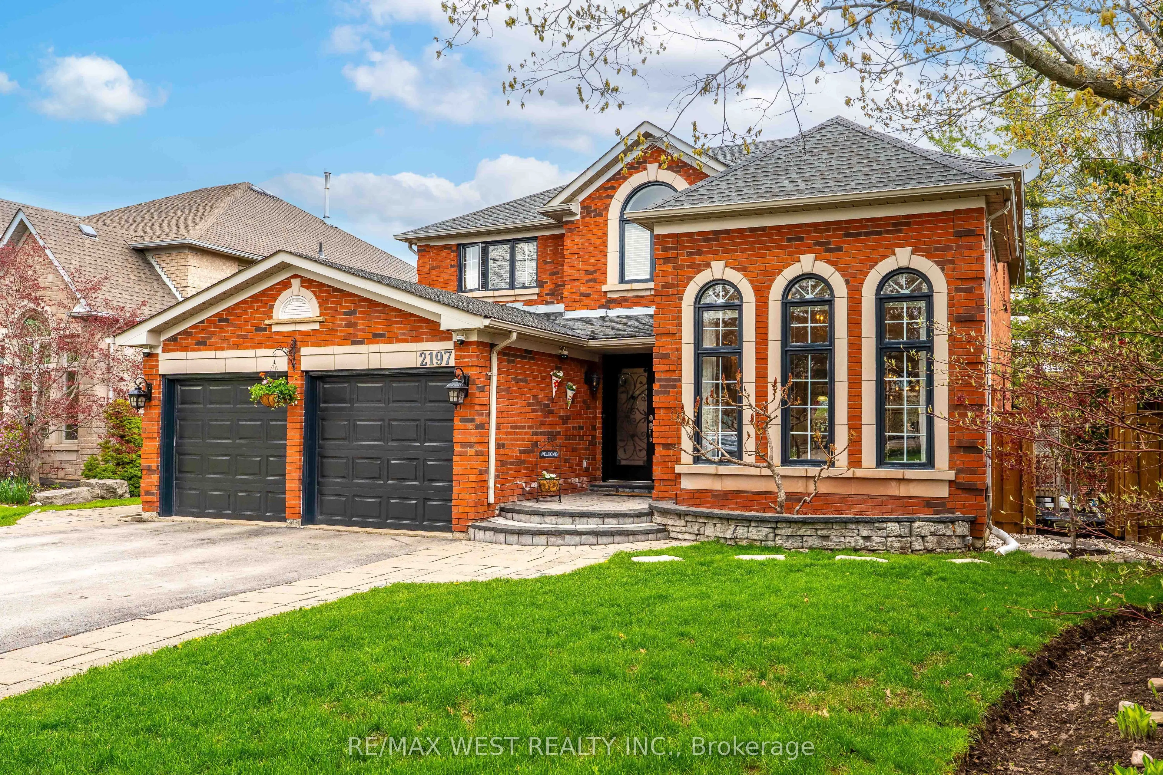 Detached Home For Sale | W13105736