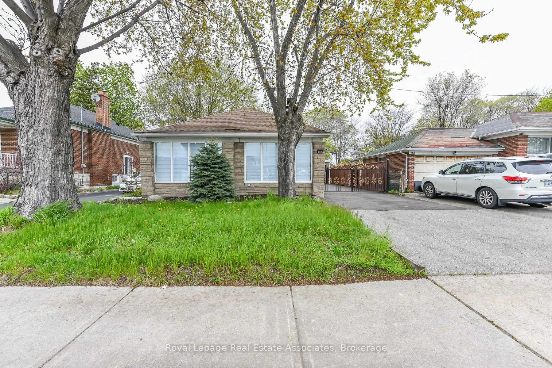 Detached Home For Sale | W13109256