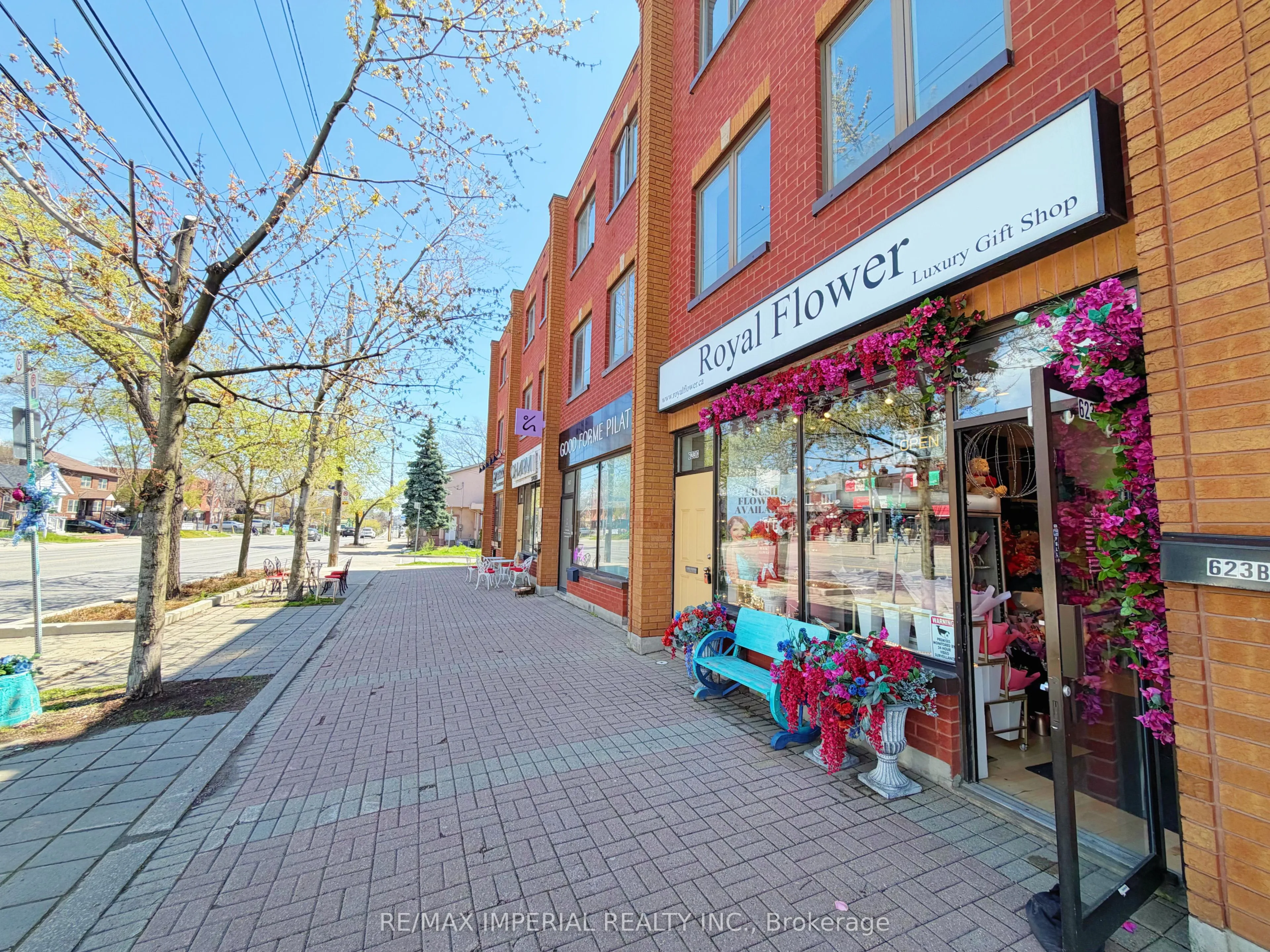 Property For Sale | W13109578