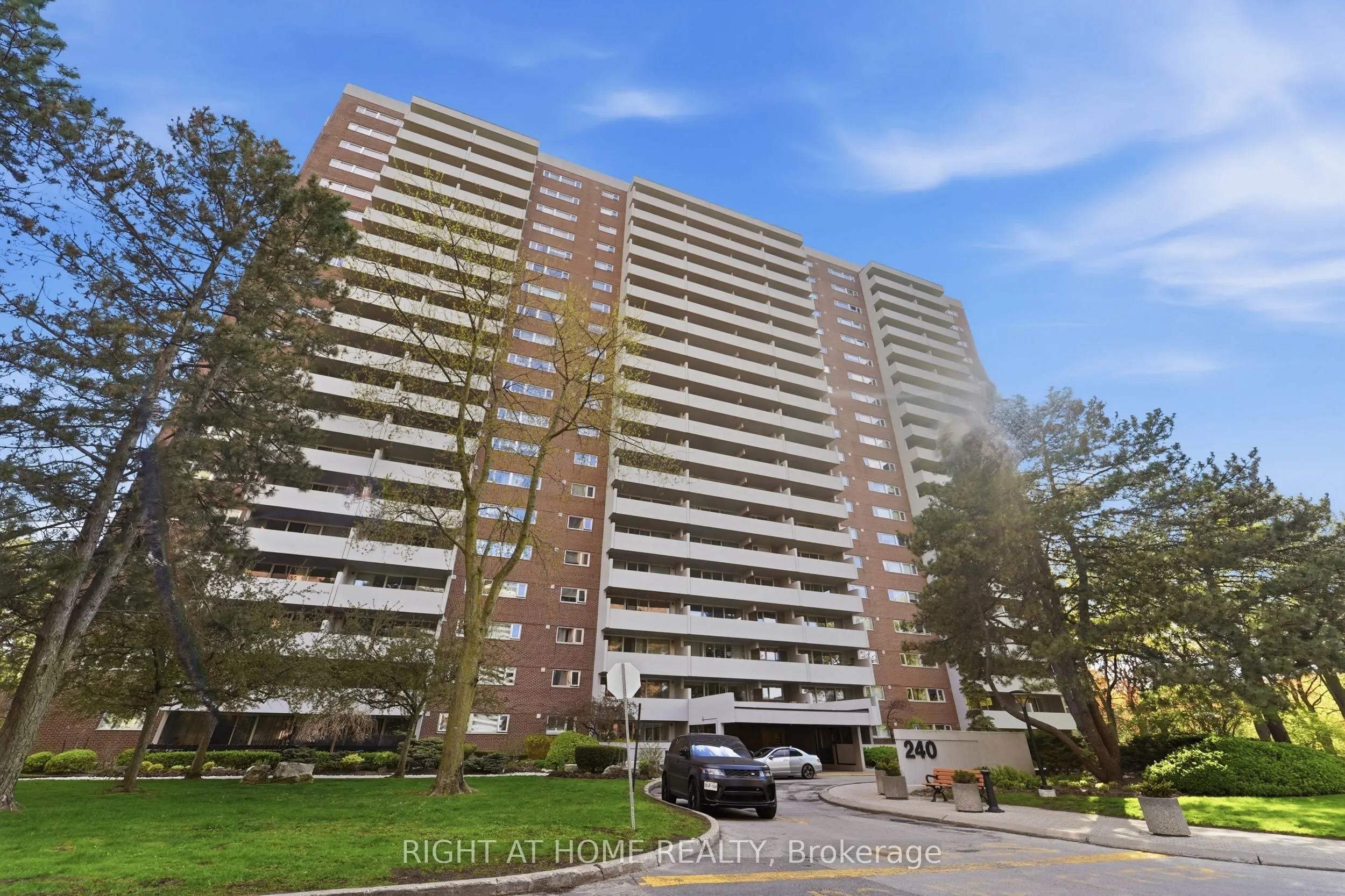 Property For Lease | W13109714