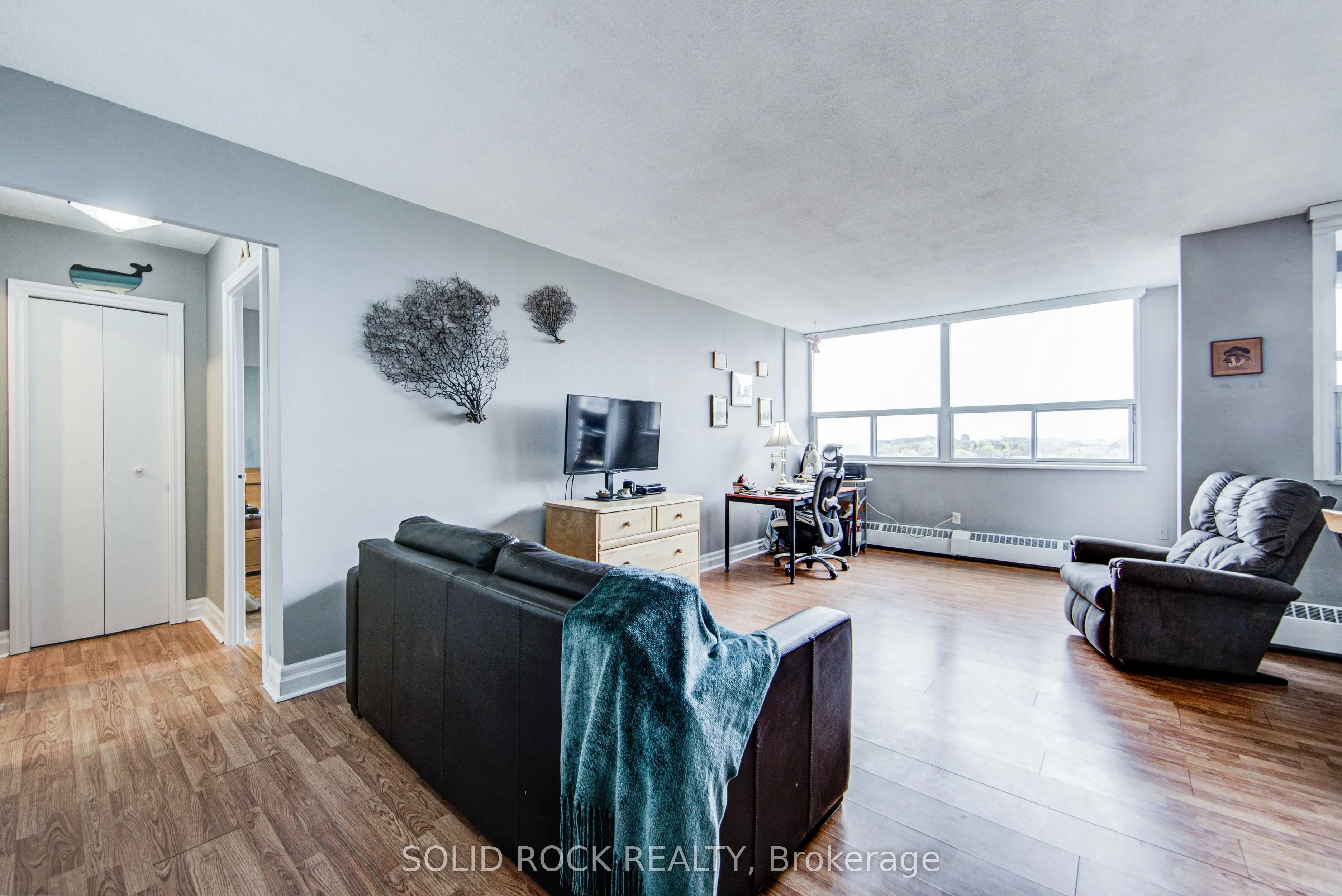 Property For Sale | W13110986