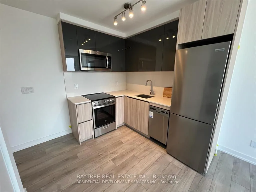 Property For Lease | W13111394