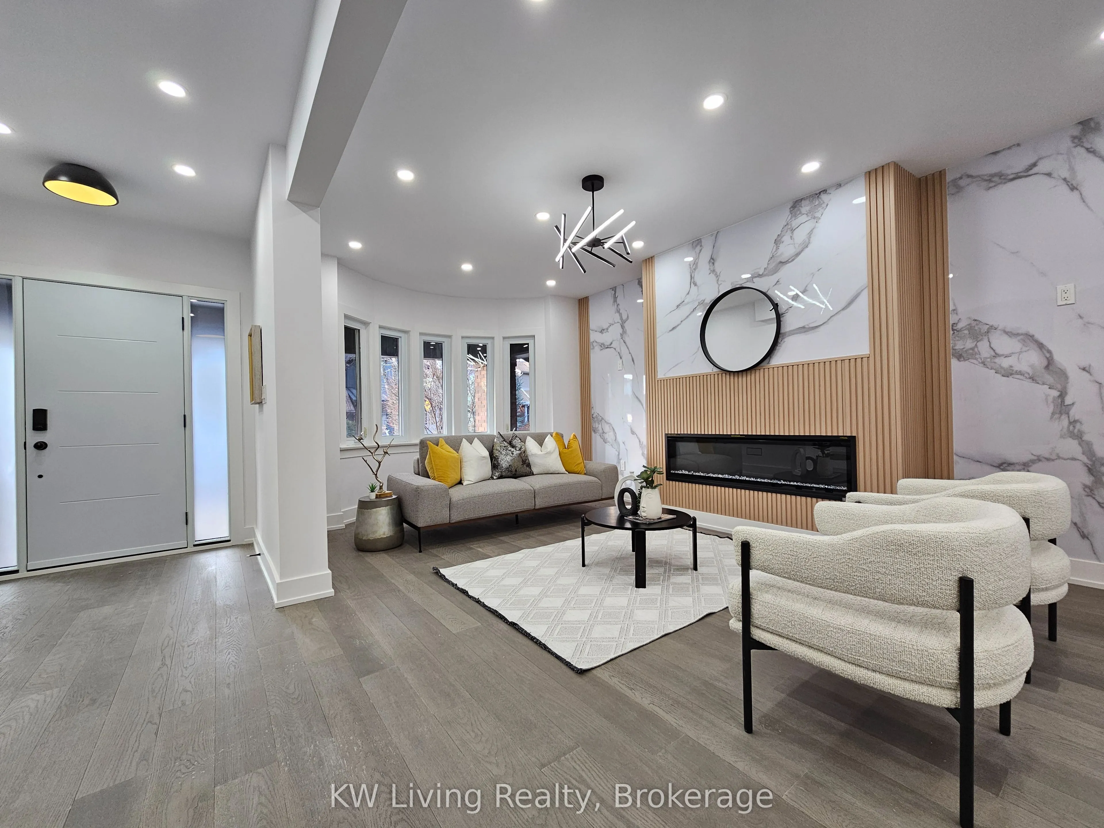 Detached Home For Sale | W13111648