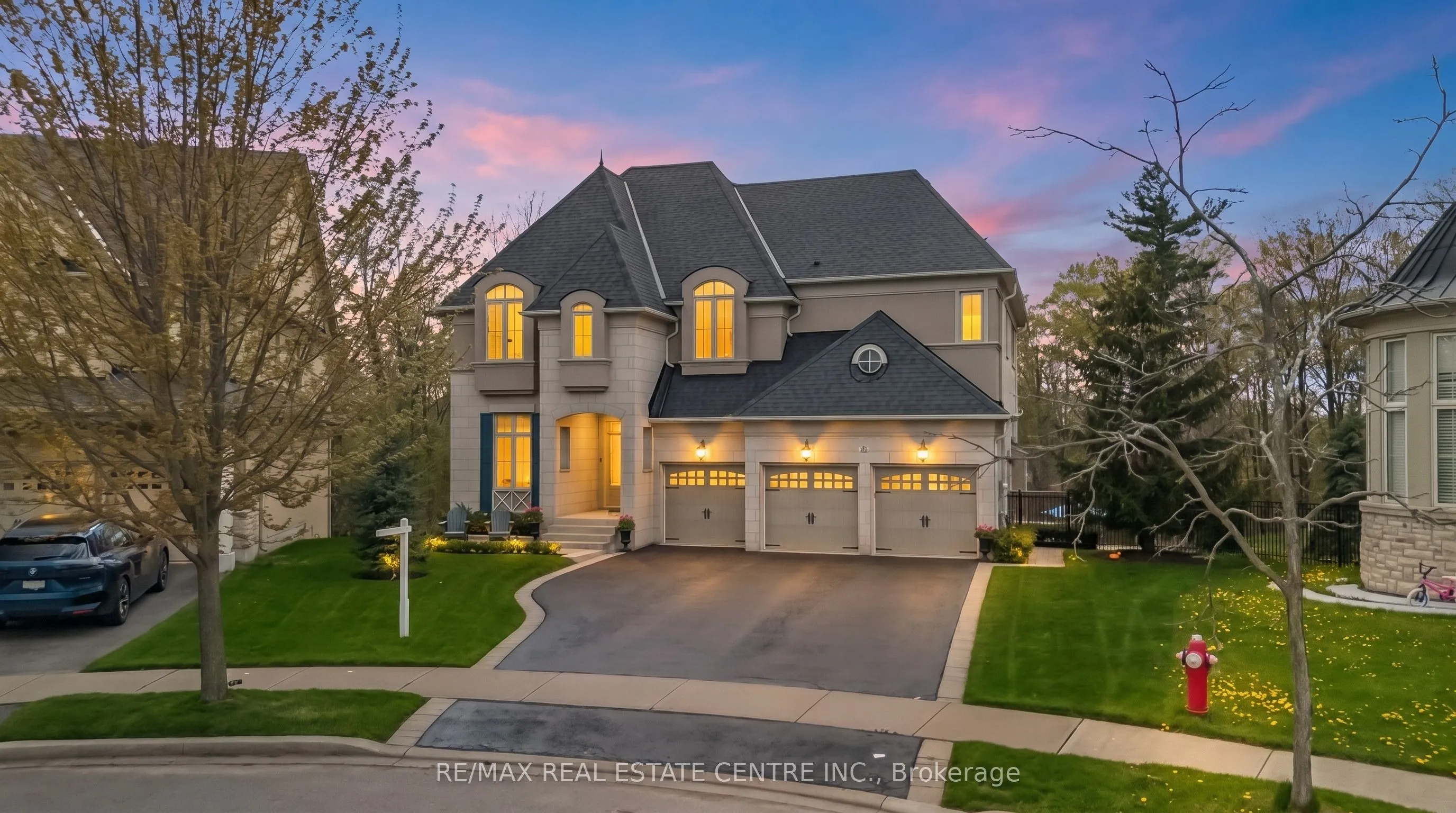 Detached Home For Sale | W13111940