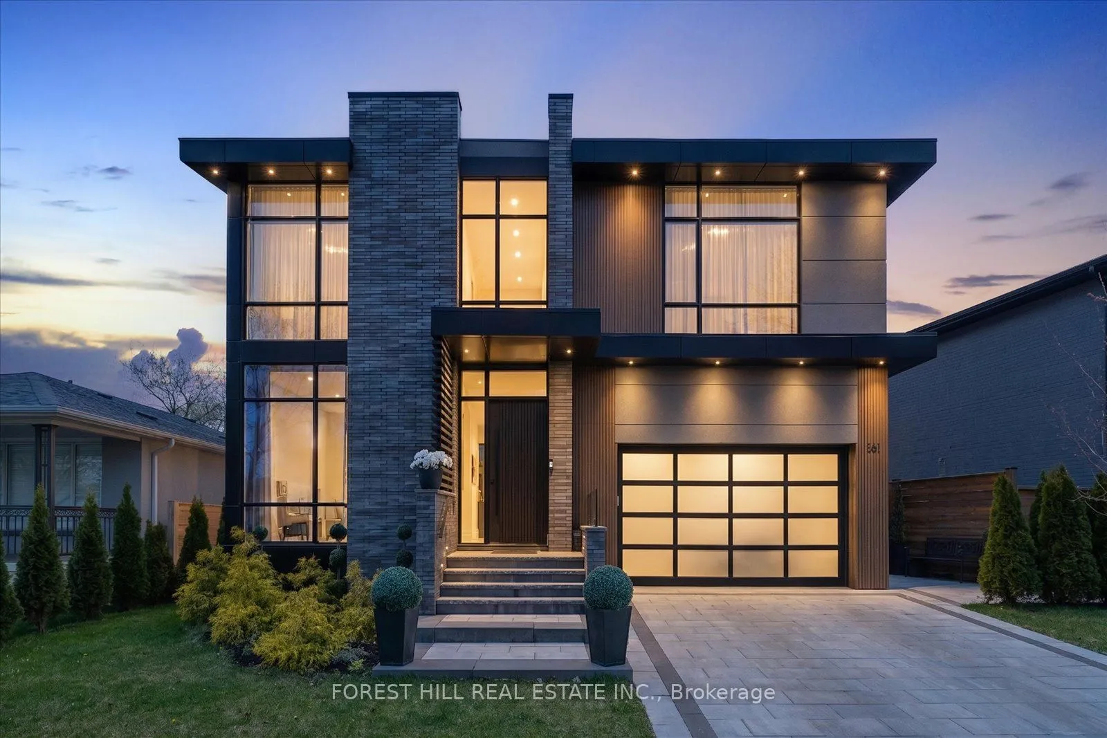 Detached Home For Sale | W13112016