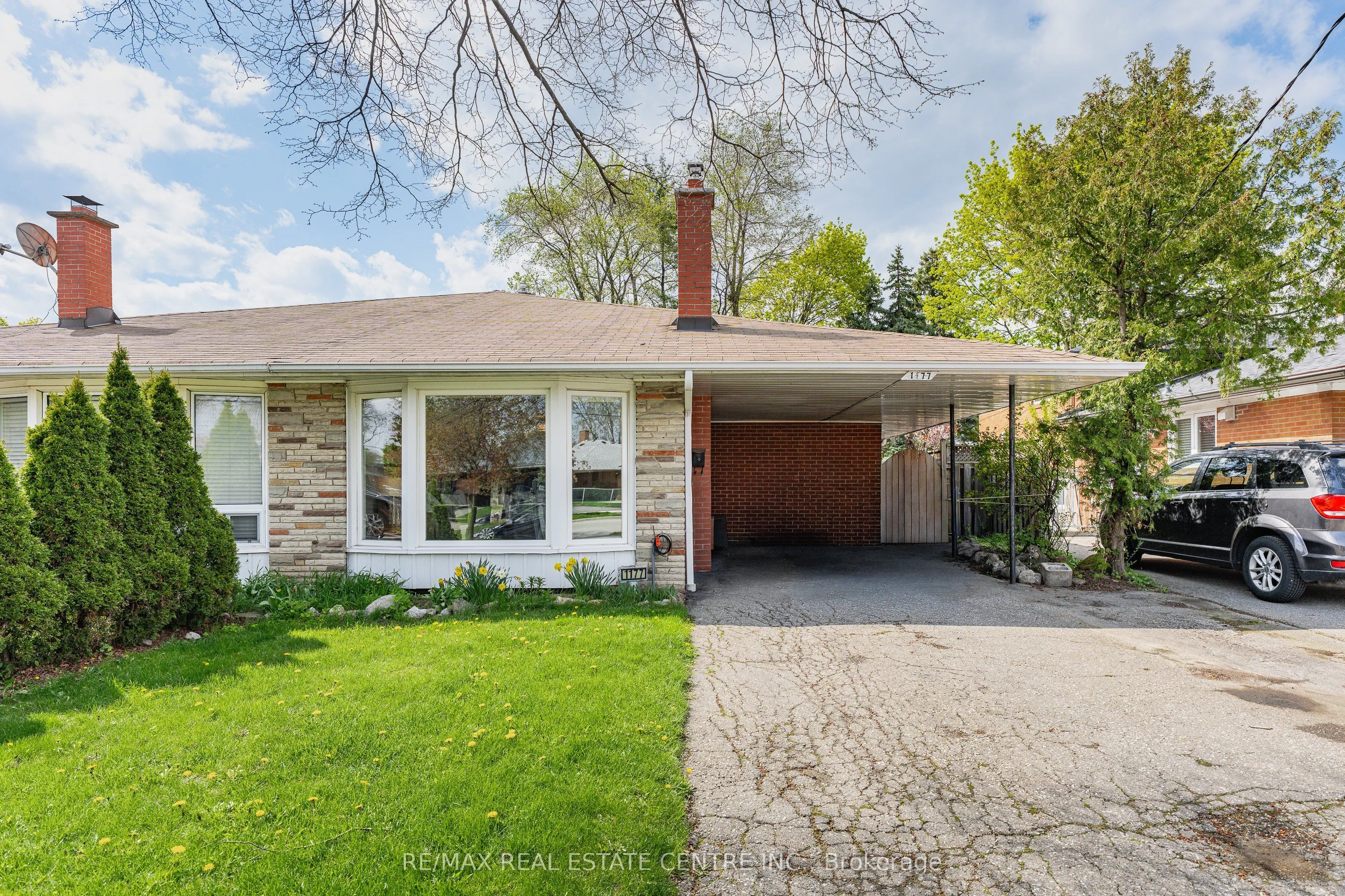 Semi-Detached Home For Sale | W13112472