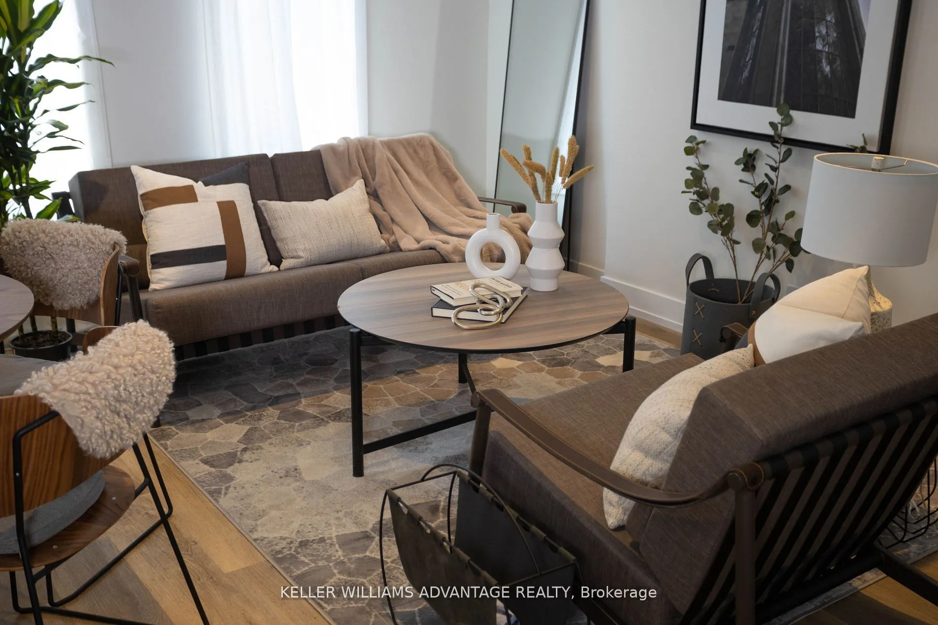 Multiplex For Lease | W13112850