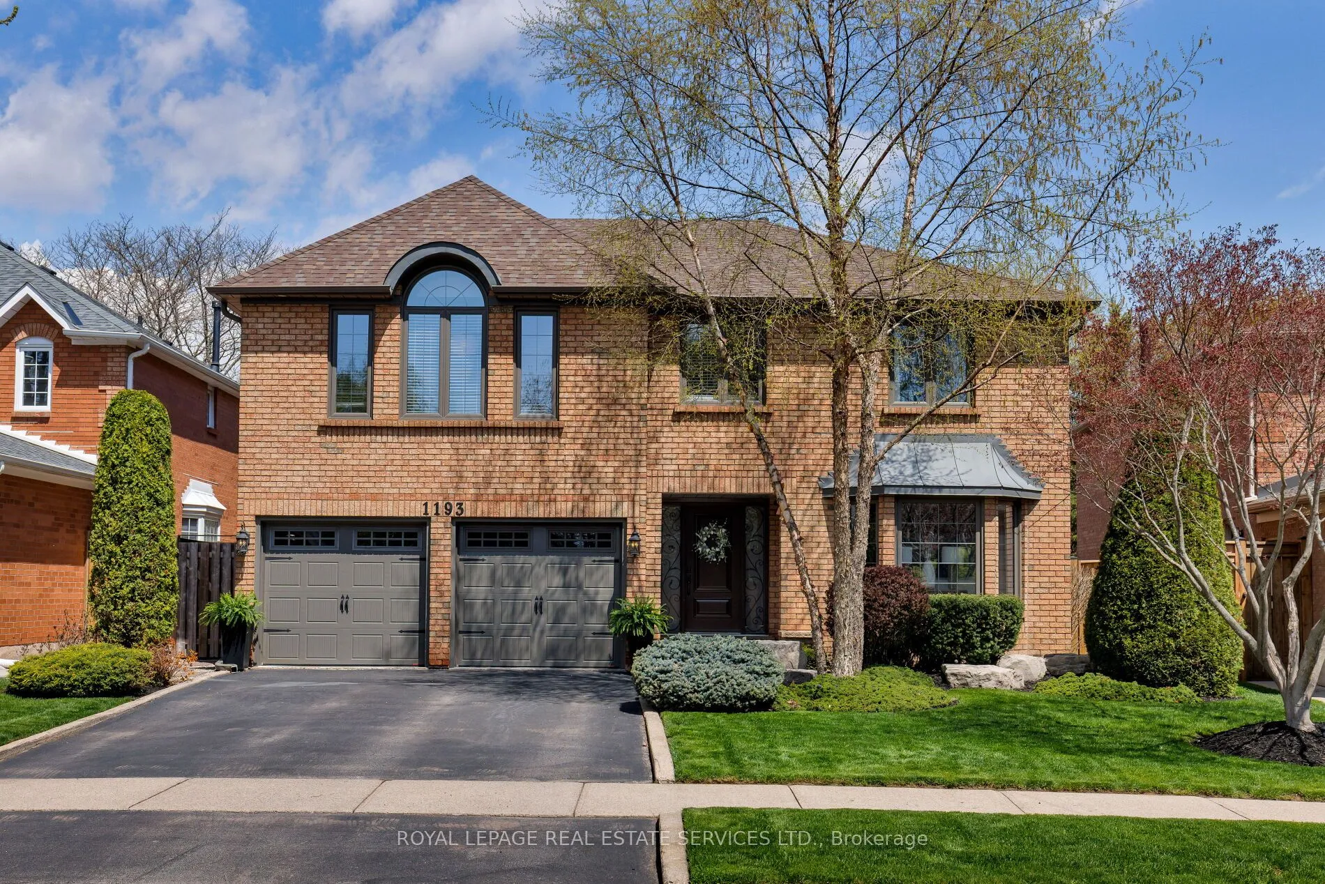 Detached Home For Sale | W13113020
