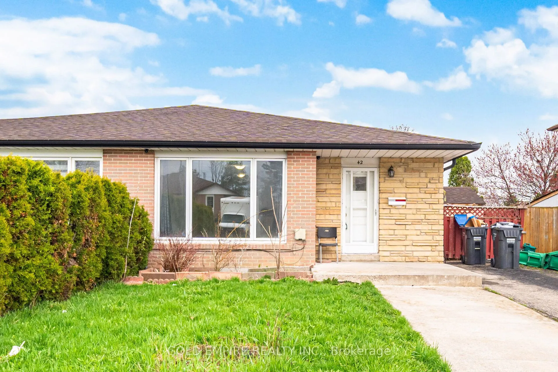 Semi-Detached Home For Sale | W13113928