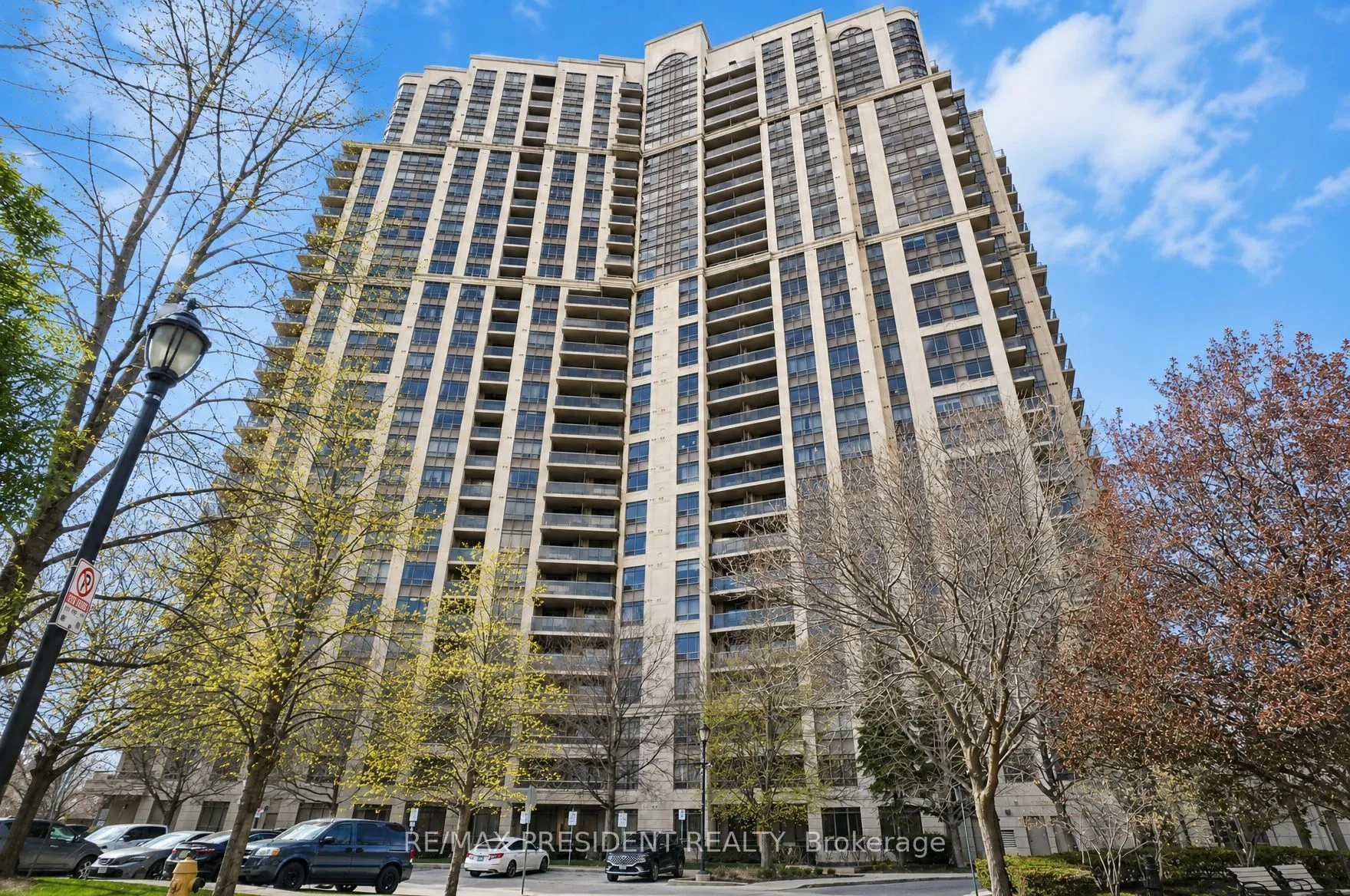 Property For Sale | W13115306