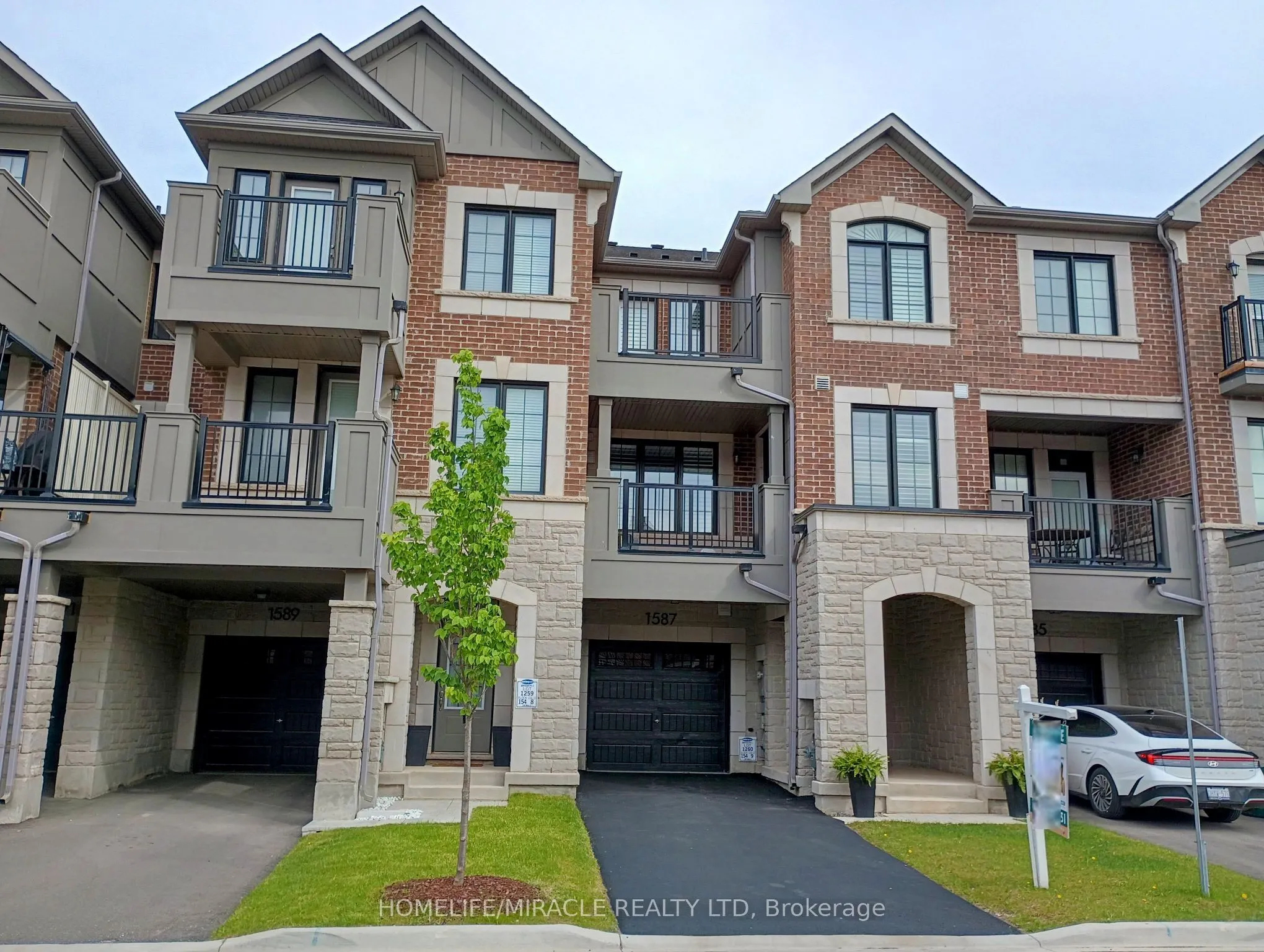 Property For Sale | W13115656