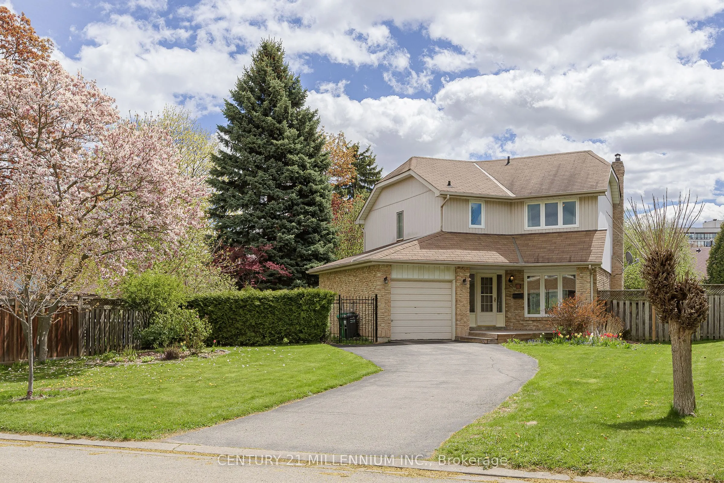 Detached Home For Sale | W13115836