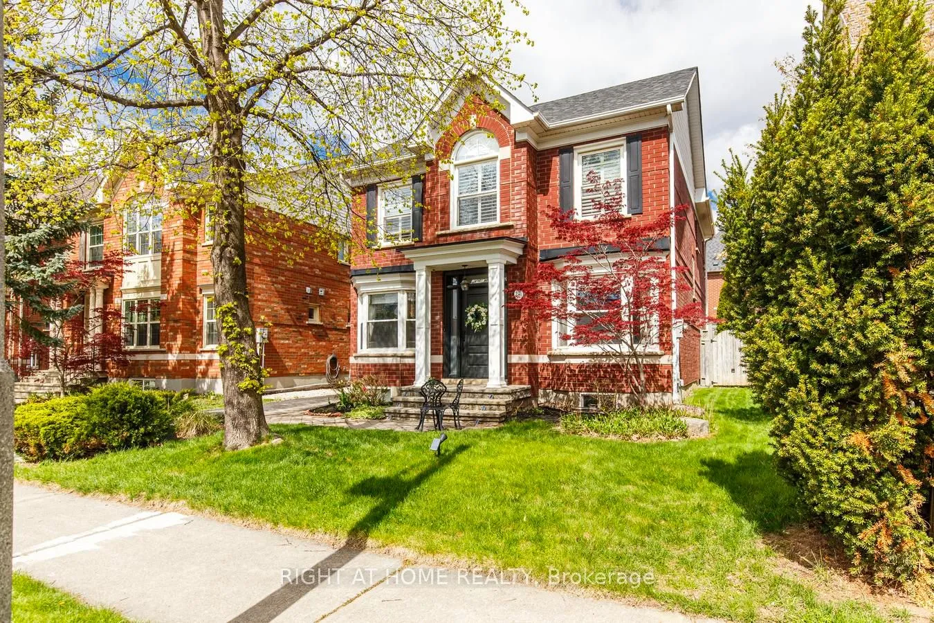 Detached Home For Sale | W13116222