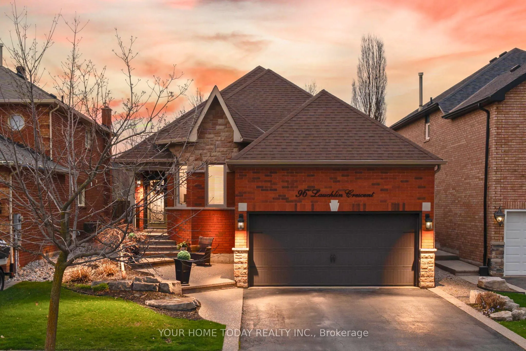 Detached Home For Sale | W13117986