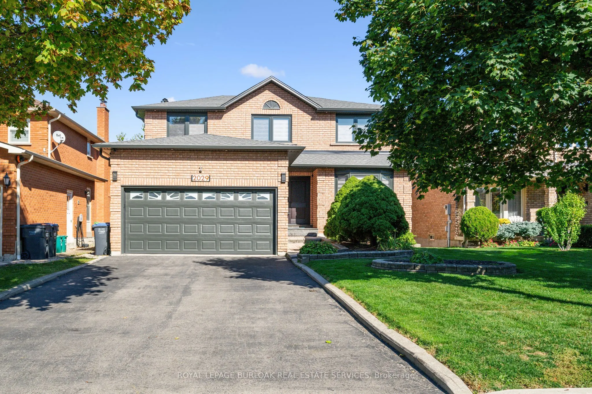 Detached Home For Sale | W13118546