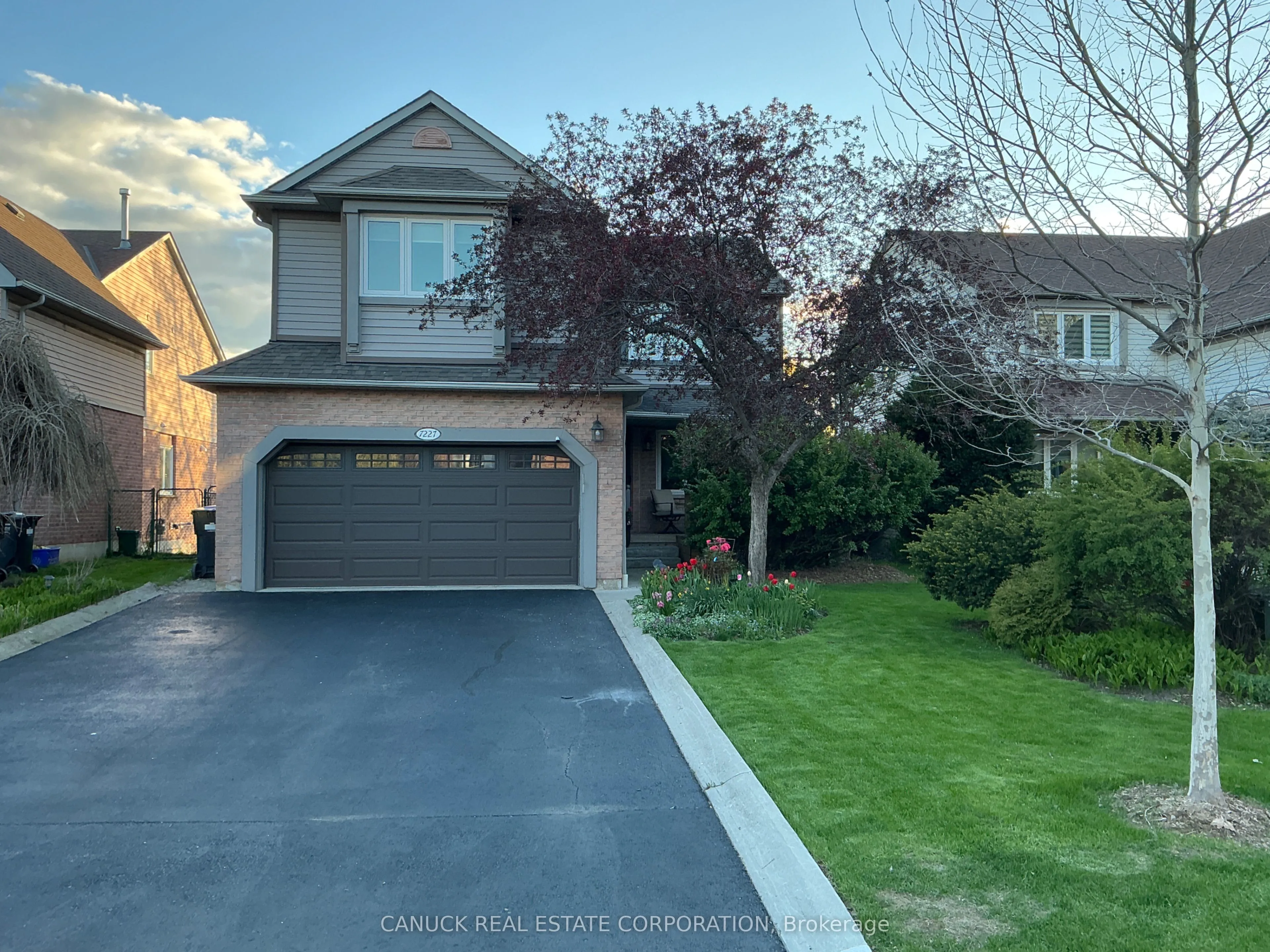 Detached Home For Sale | W13118586