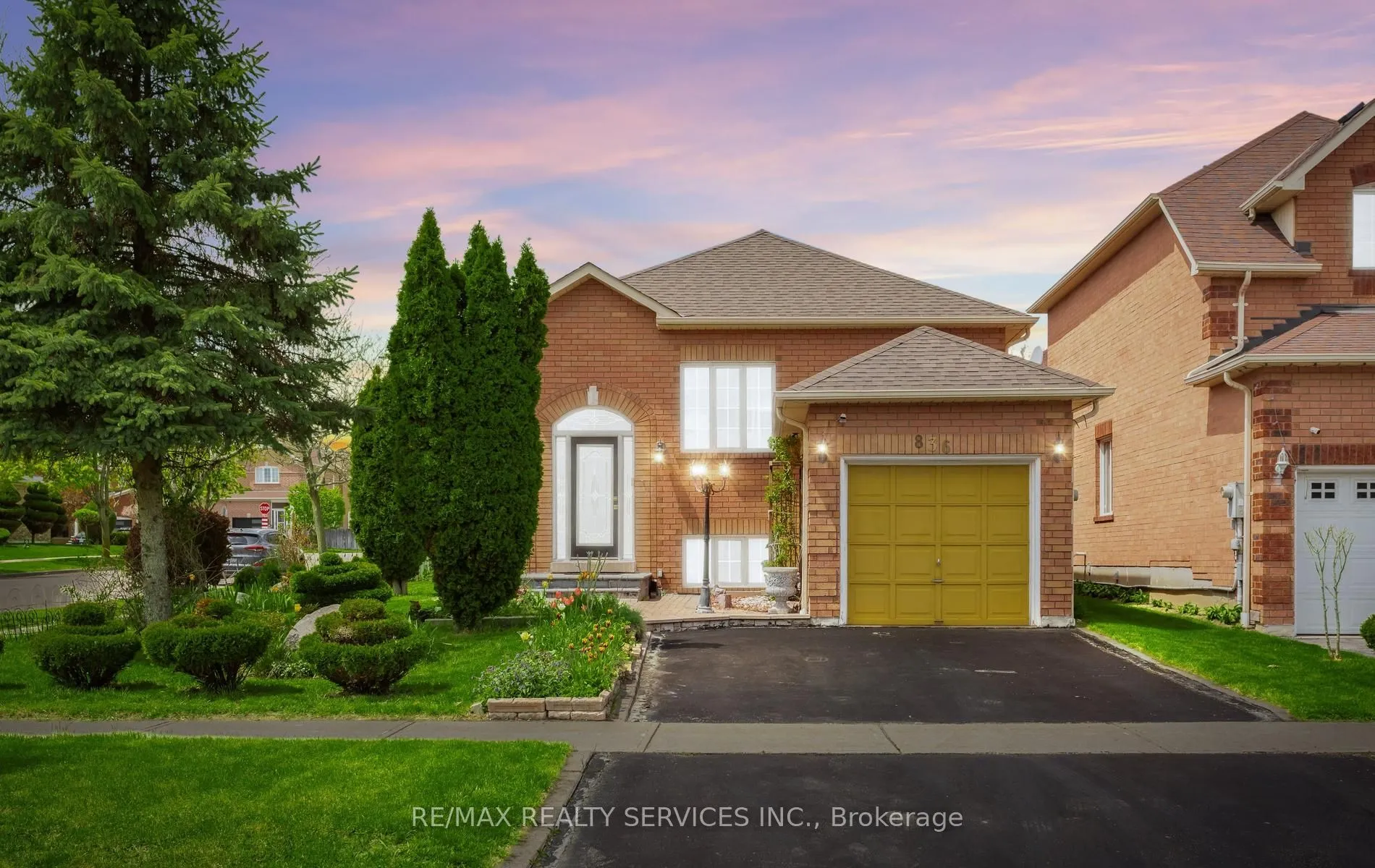 Detached Home For Sale | W13119166