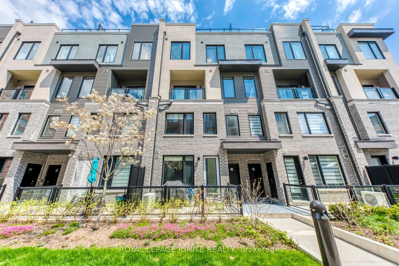 Property For Sale | W13119280