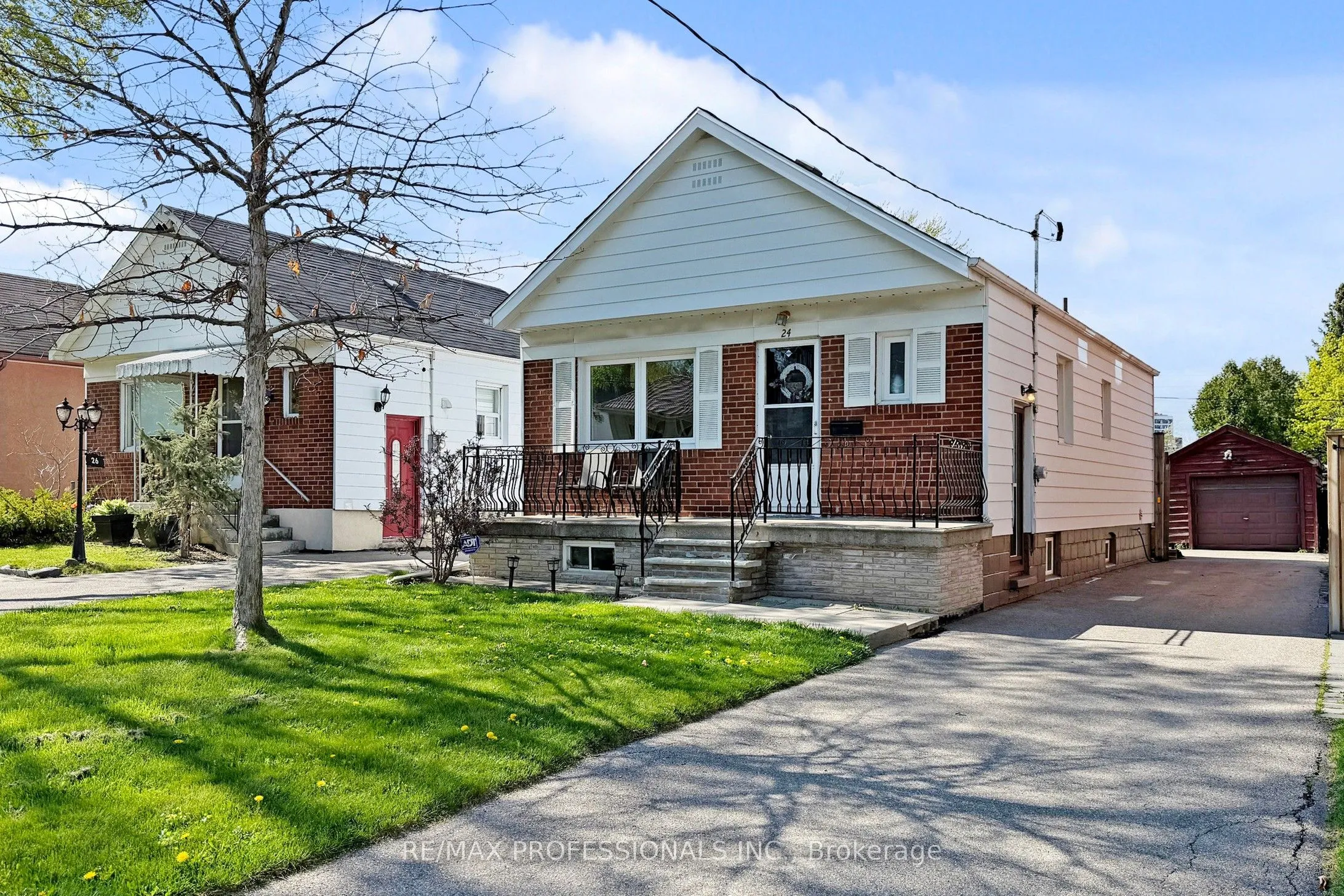 Detached Home For Sale | W13121426