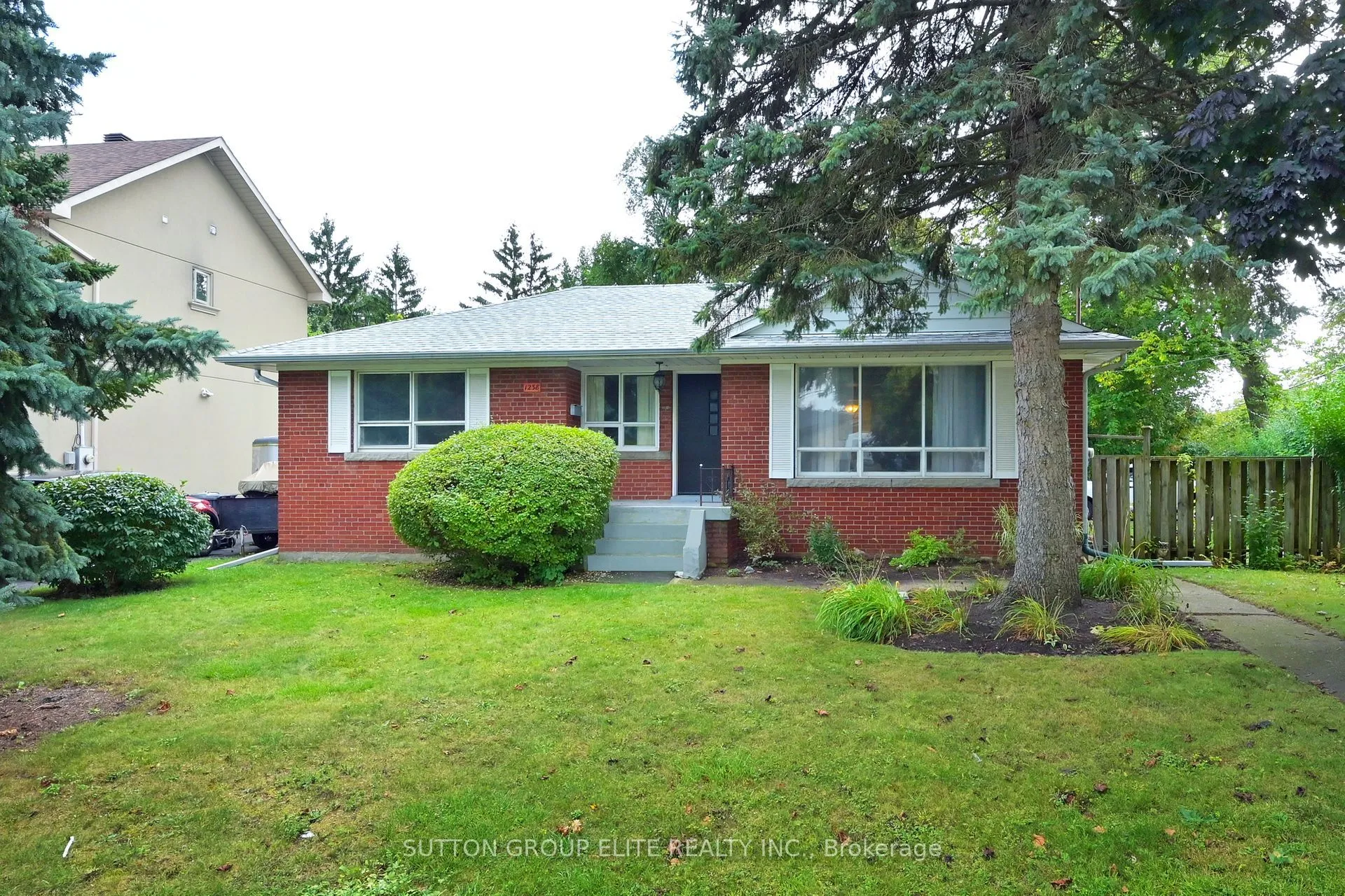 Detached Home For Sale | W13122446