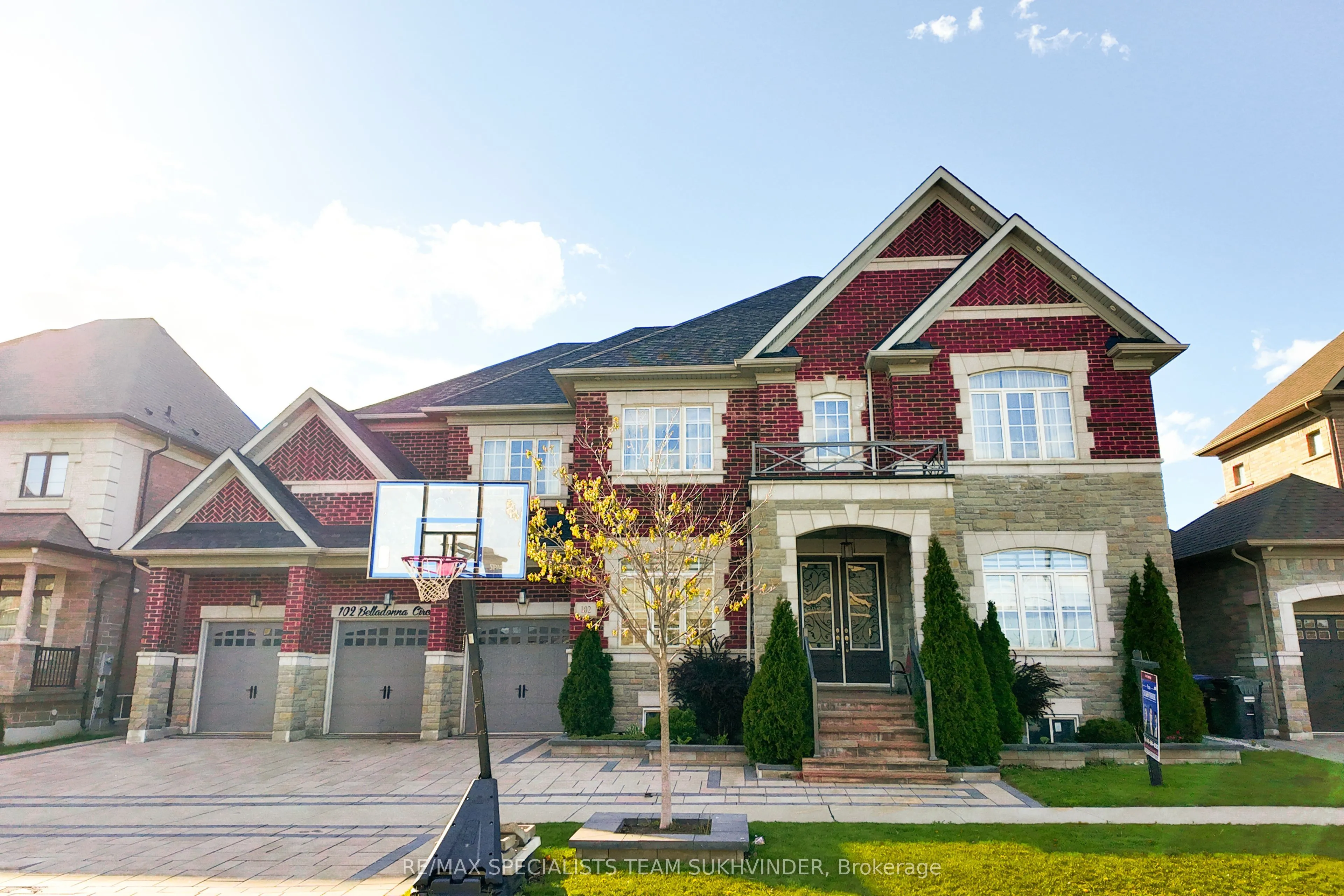 Detached Home For Sale | W13122846