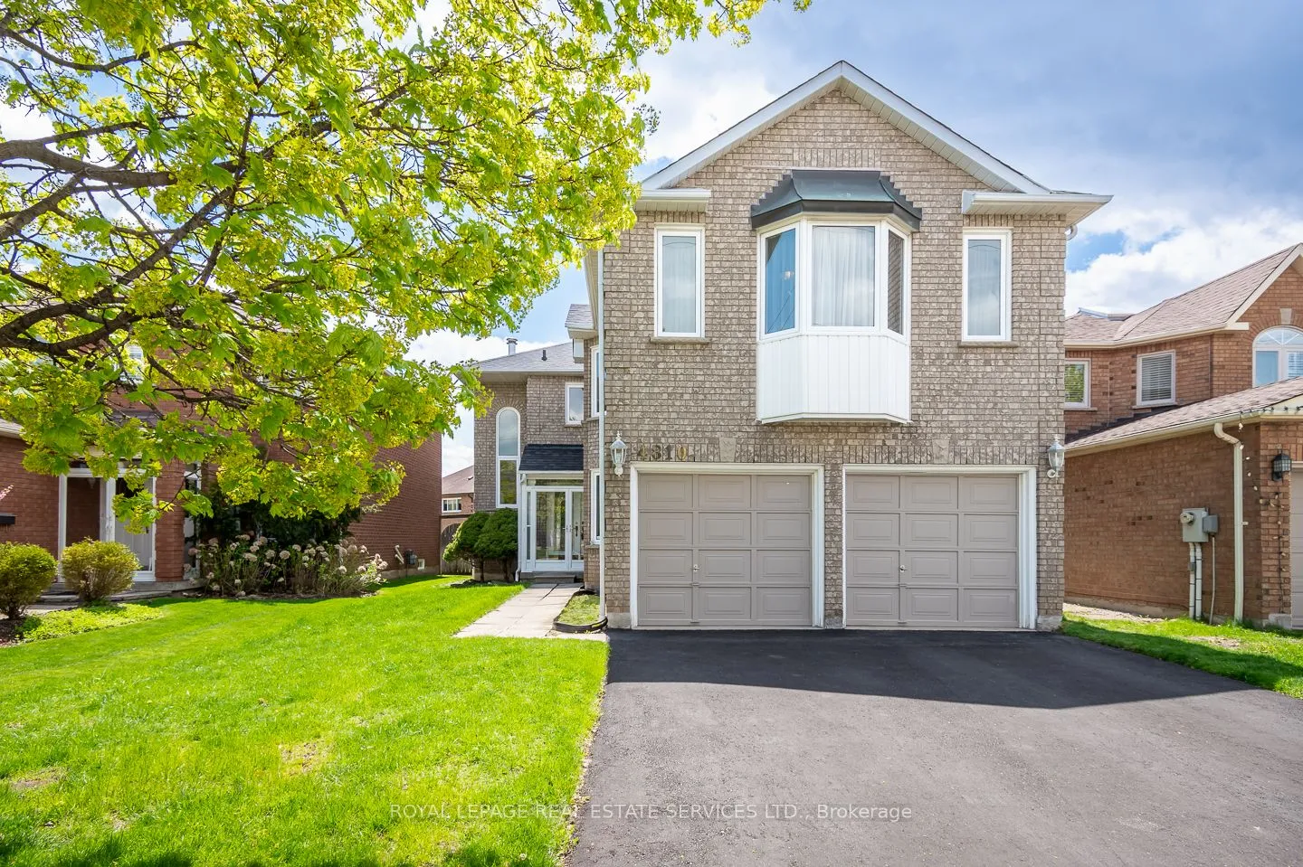 Detached Home For Sale | W13123104