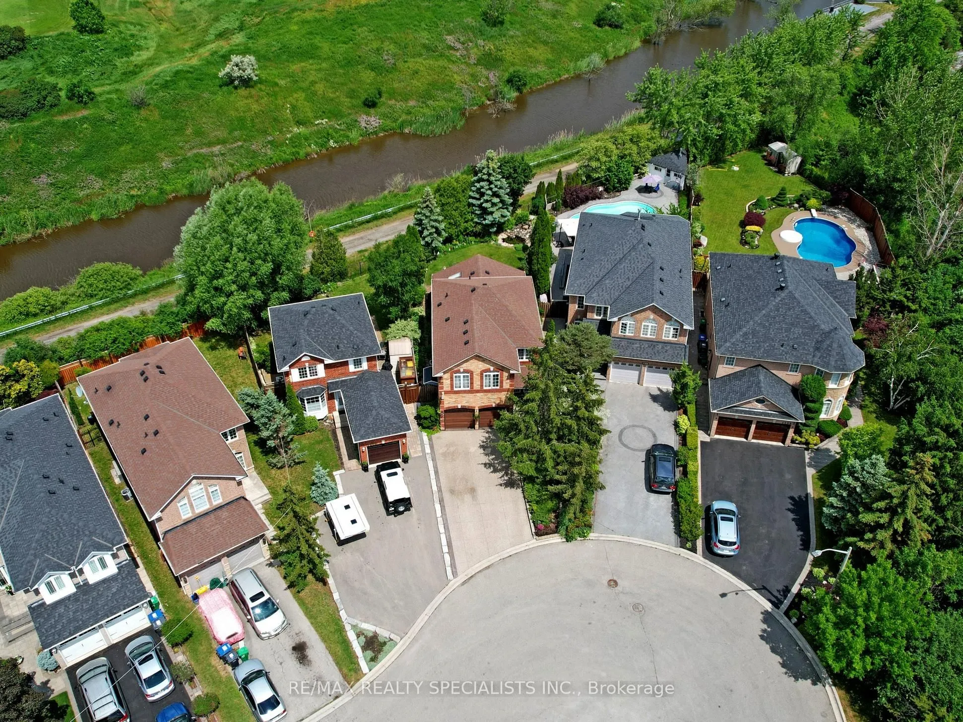 Detached Home For Sale | W13123316
