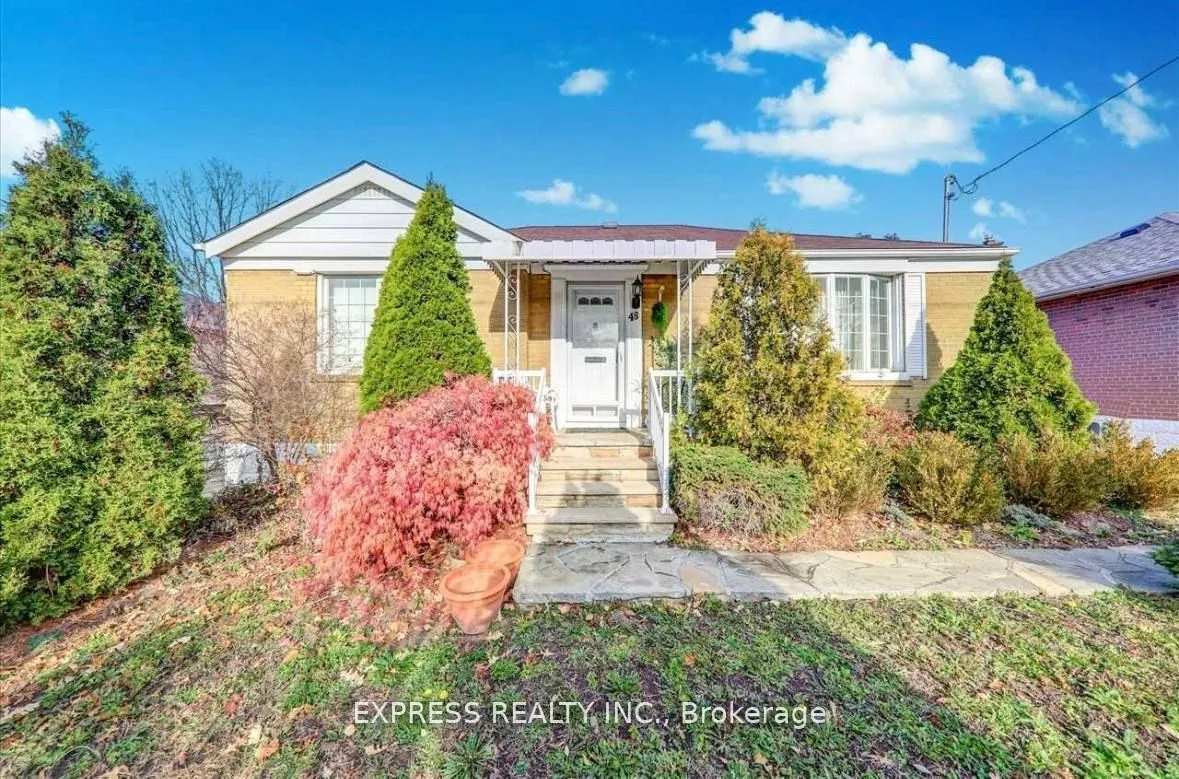 Detached Home For Lease | W13124374