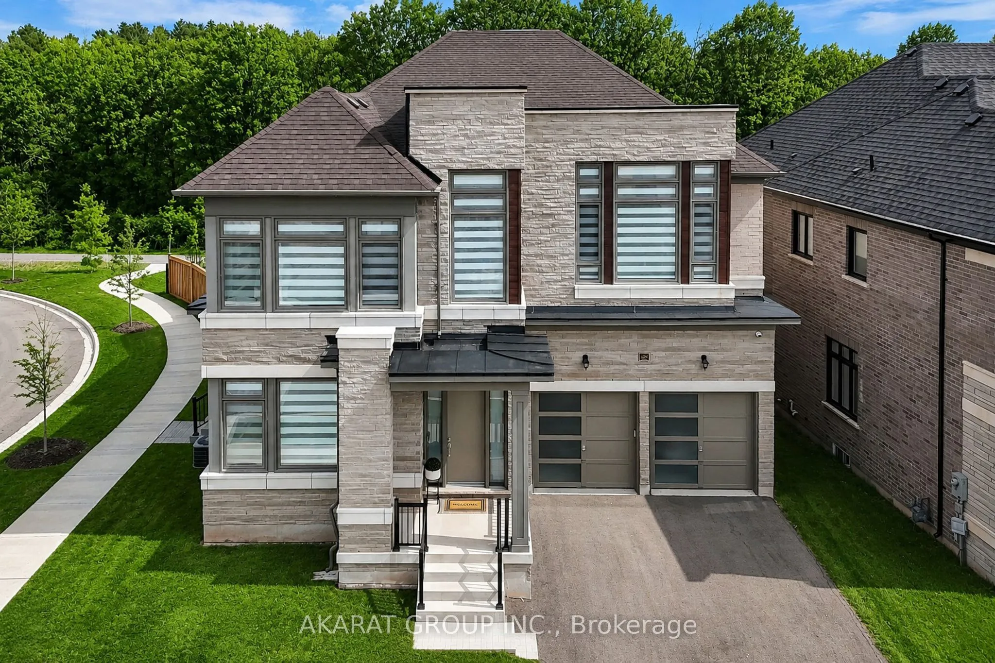 Detached Home For Sale | W13125176