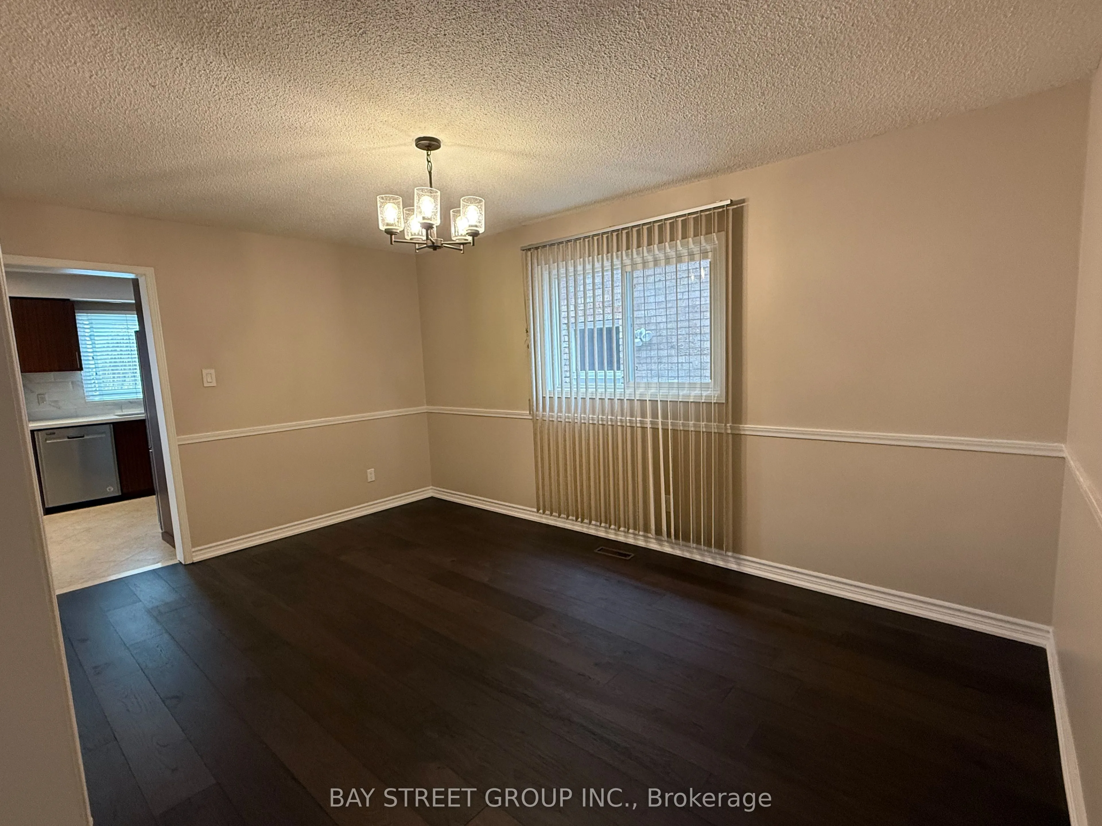 Detached Home For Lease | W13125232