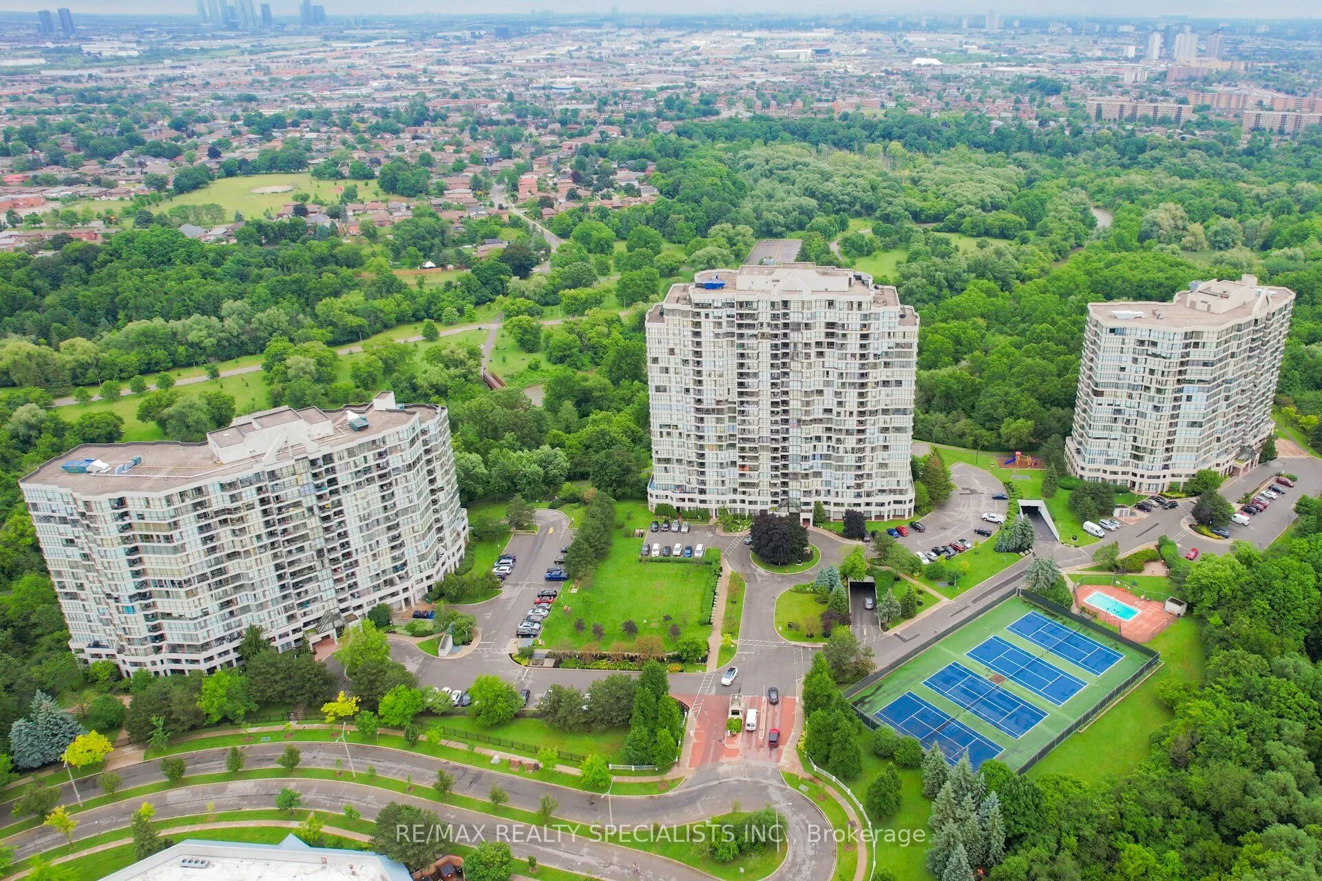 Property For Sale | W13126684