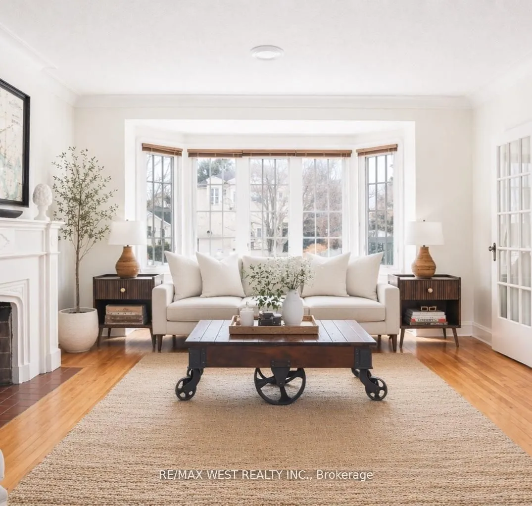 Detached Home For Sale | W13126902