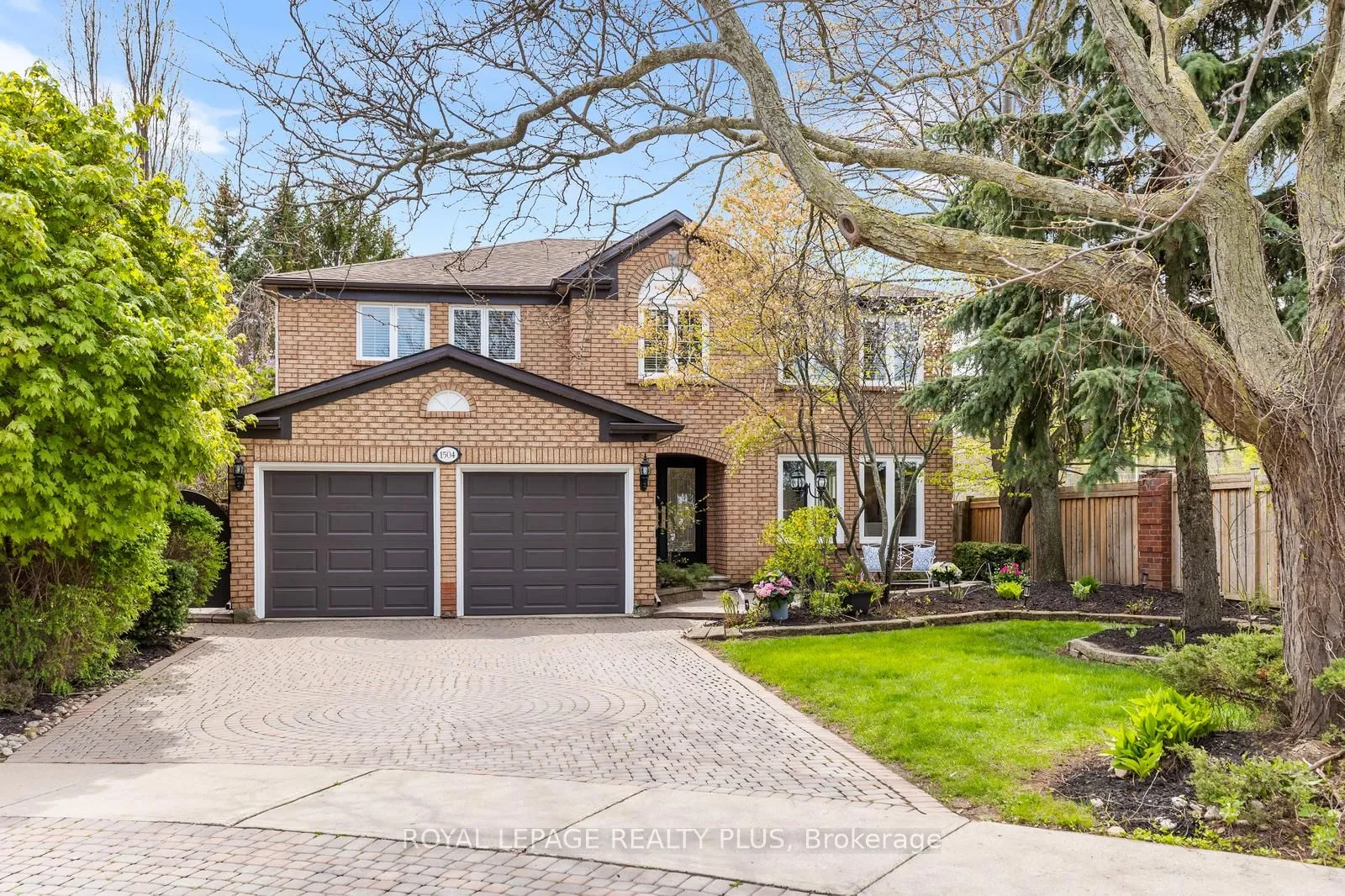 Detached Home For Sale | W13127672