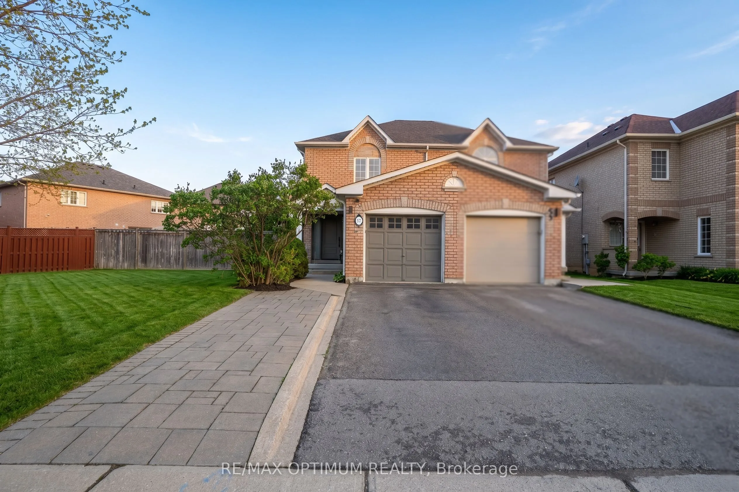 Semi-Detached Home For Lease | W13128580