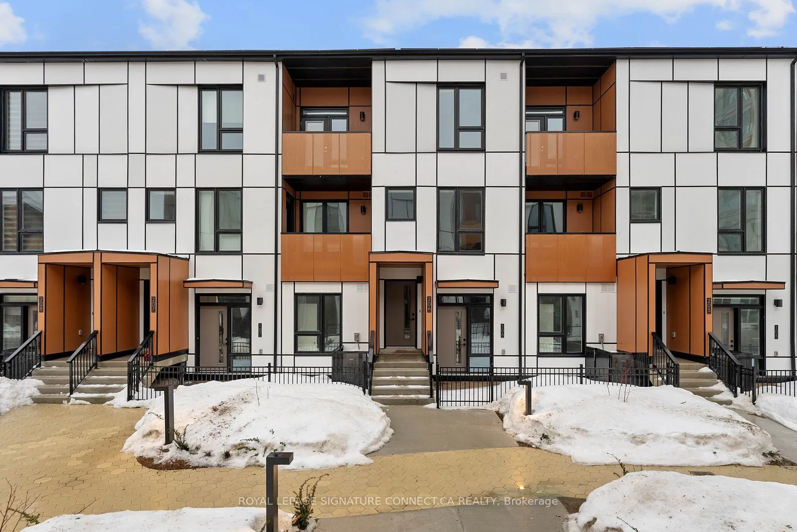 Property For Lease | W13129356