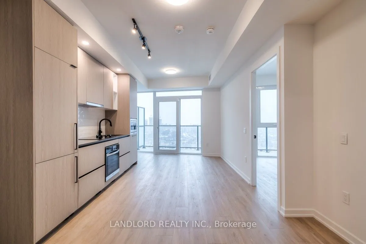 Property For Lease | W13129702
