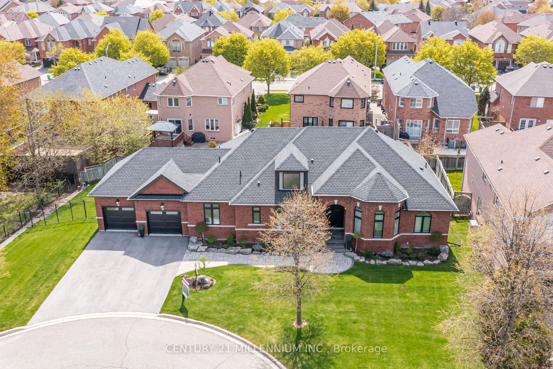 Detached Home For Sale | W13131632