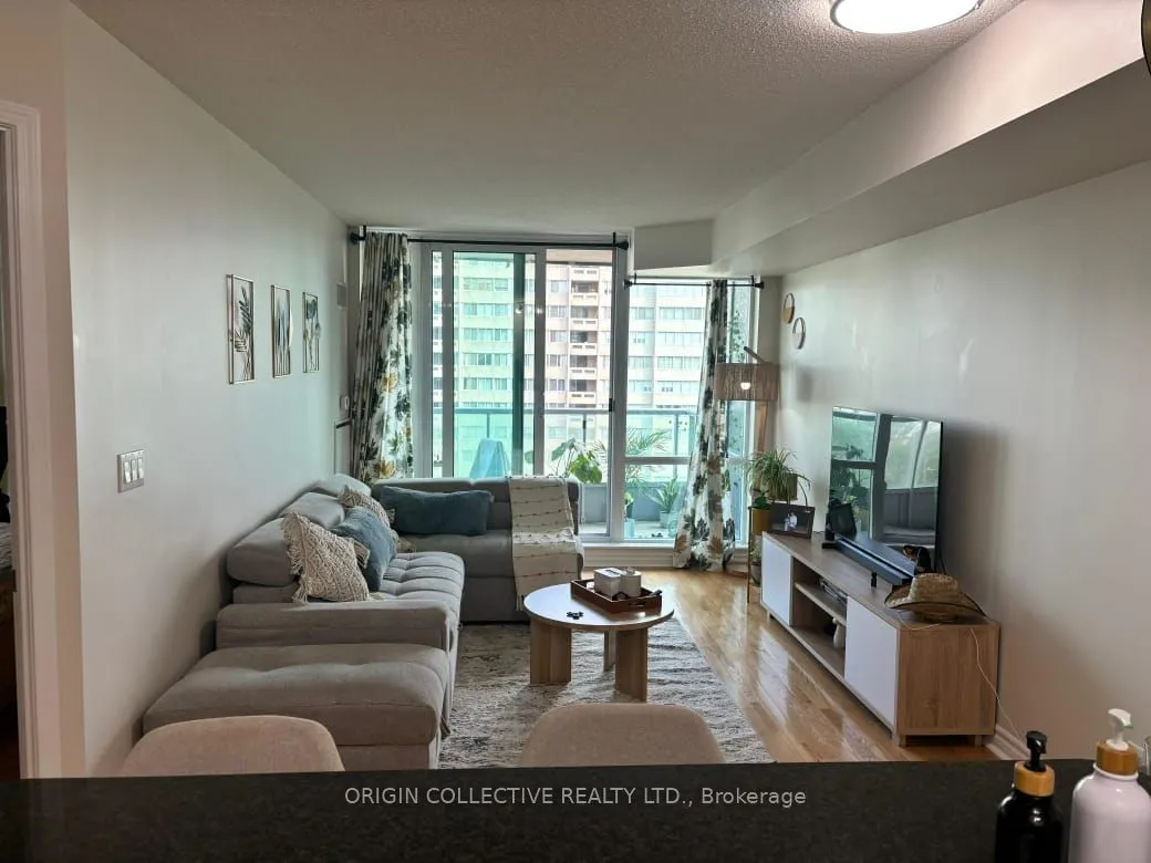 Property For Lease | W13133926