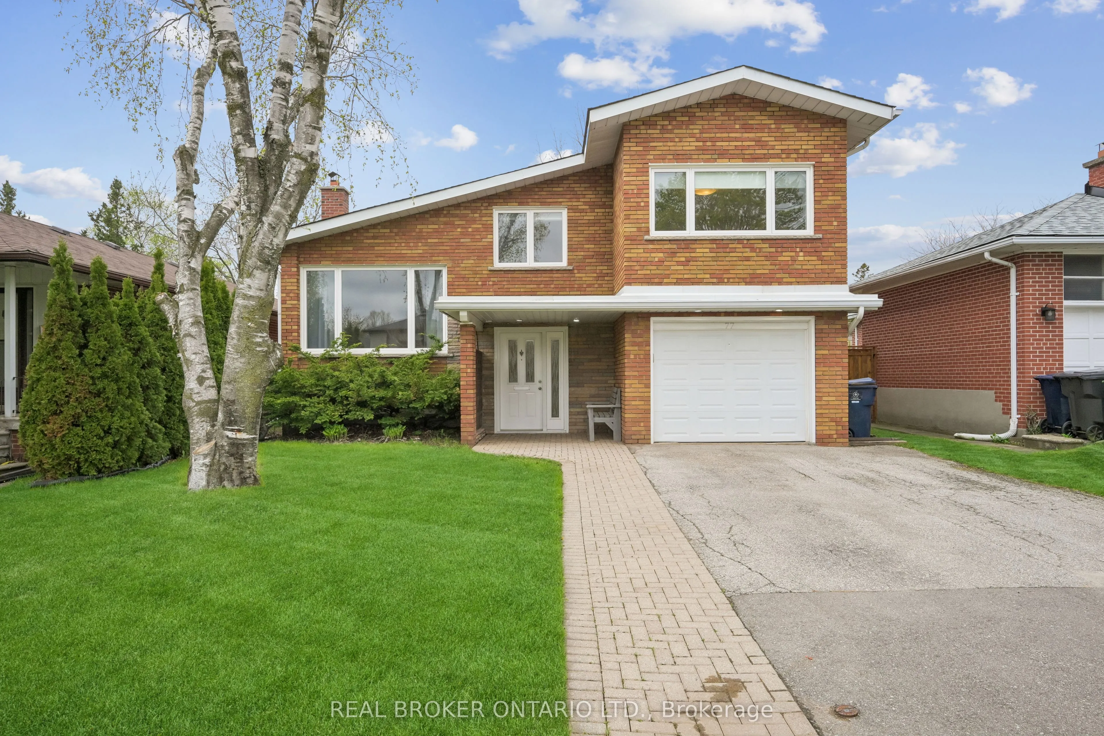 Detached Home For Lease | W13134042