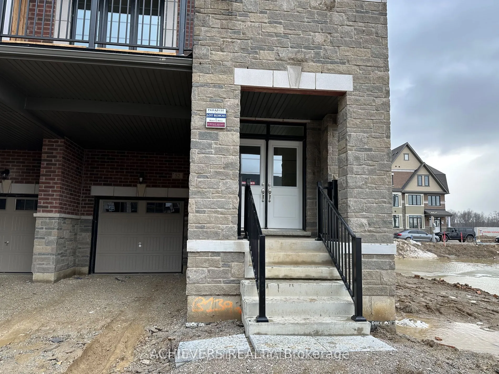 Property For Lease | W13134798