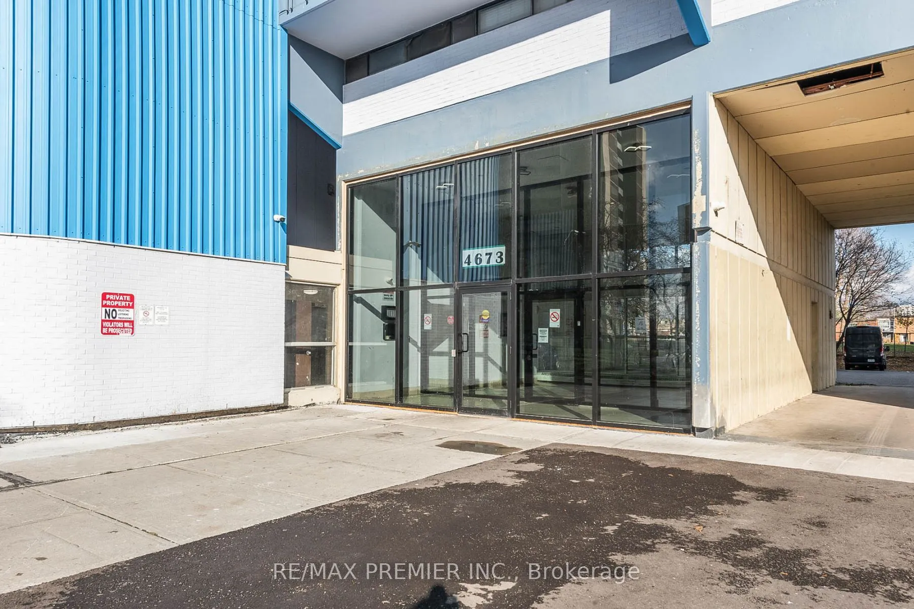 Property For Sale | W13135452