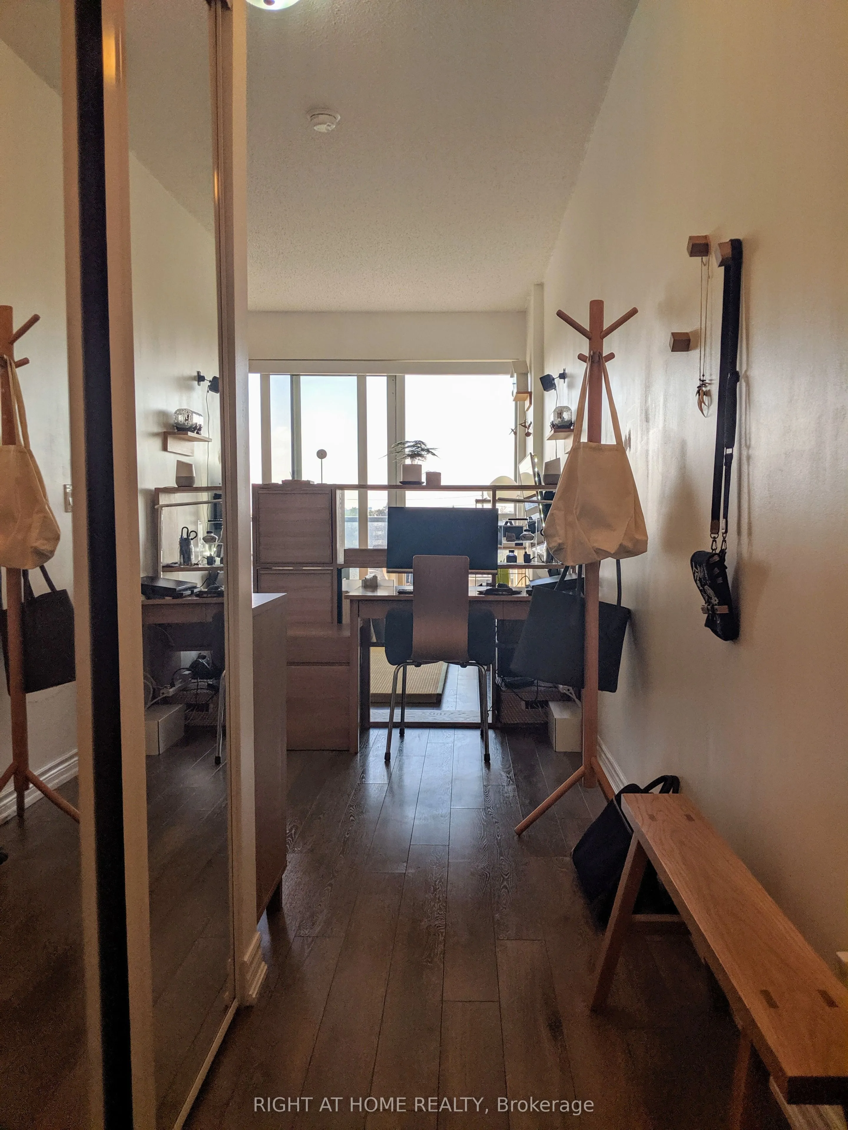 Property For Lease | W13135598